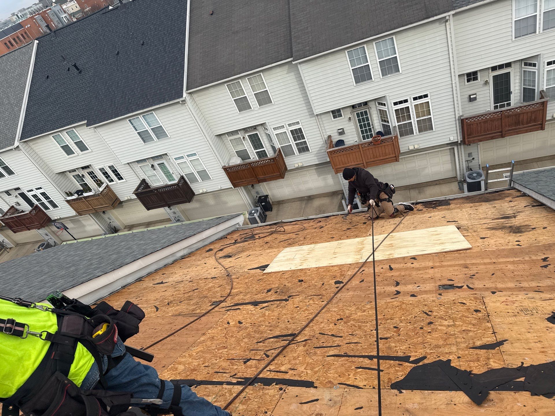 Alexandria: Residential Roof Replacement with CertainTeed Landmark in Georgetown Gray by RM Banning, Inc.