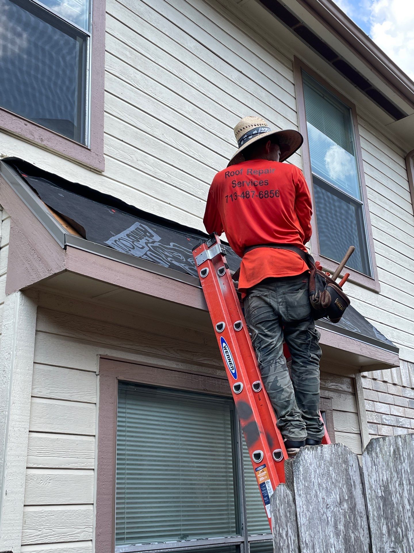 Residential Roofing Installation using Owen's Corning Duration (Lifetime) Shingles by Roof Repair Company