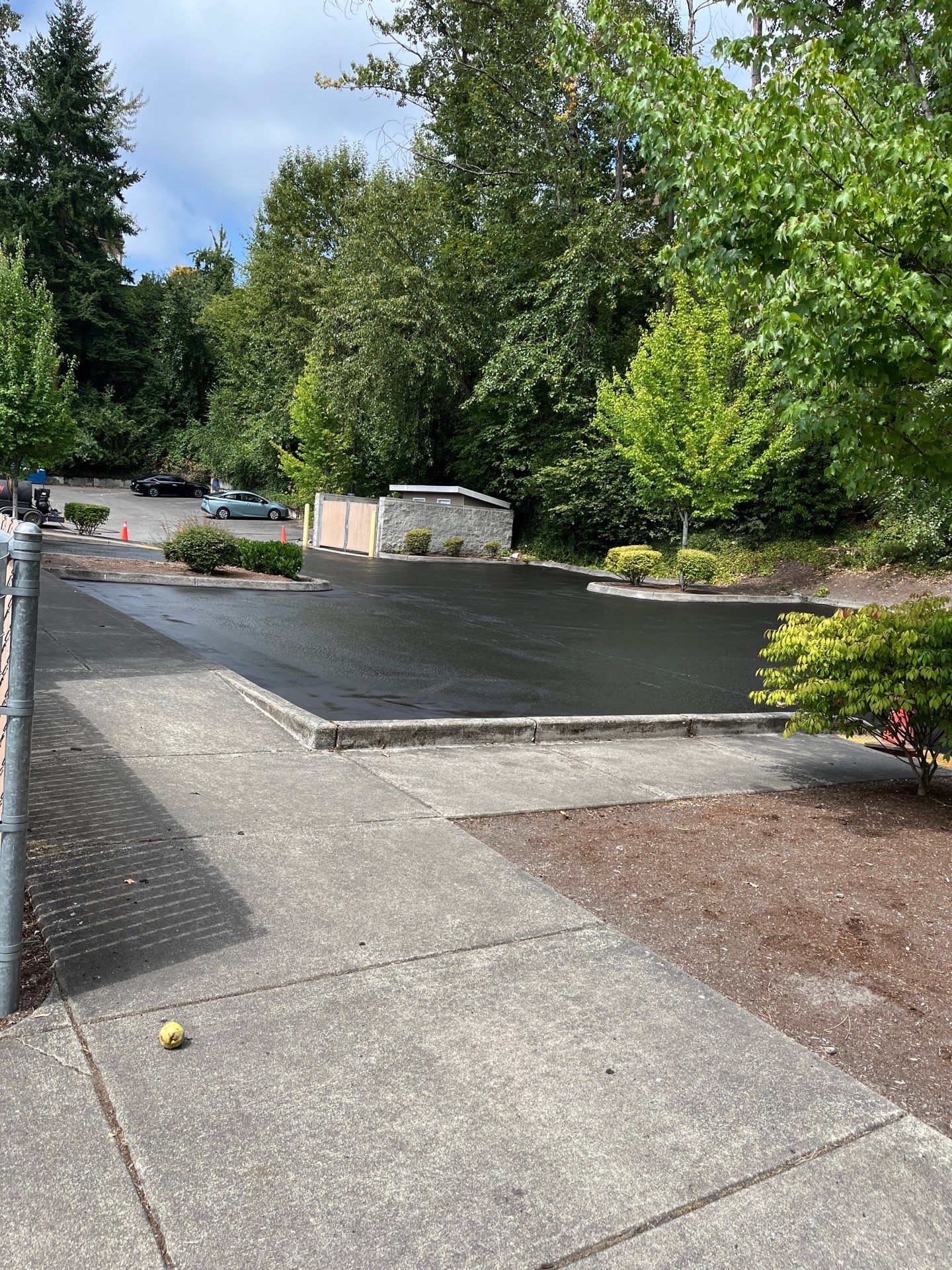 Asphalt Patch Repairs & Sealcoating | Kenmore   by Jireh Asphalt & Concrete Inc 