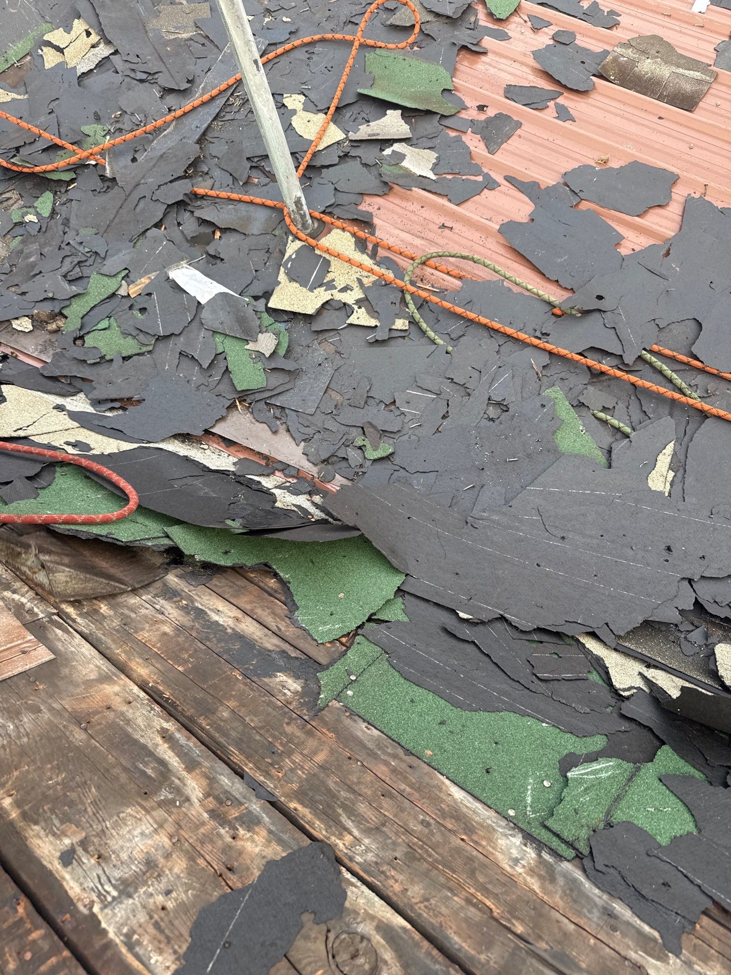 Residential Roofing Installation using GAF Timberline HDZ Weatherer Wood by Rainstoppers Roofing