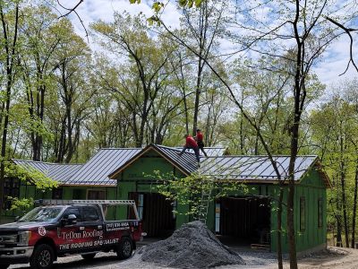 Standing Seam  using Everlast Standing Seam 24 Gauge 