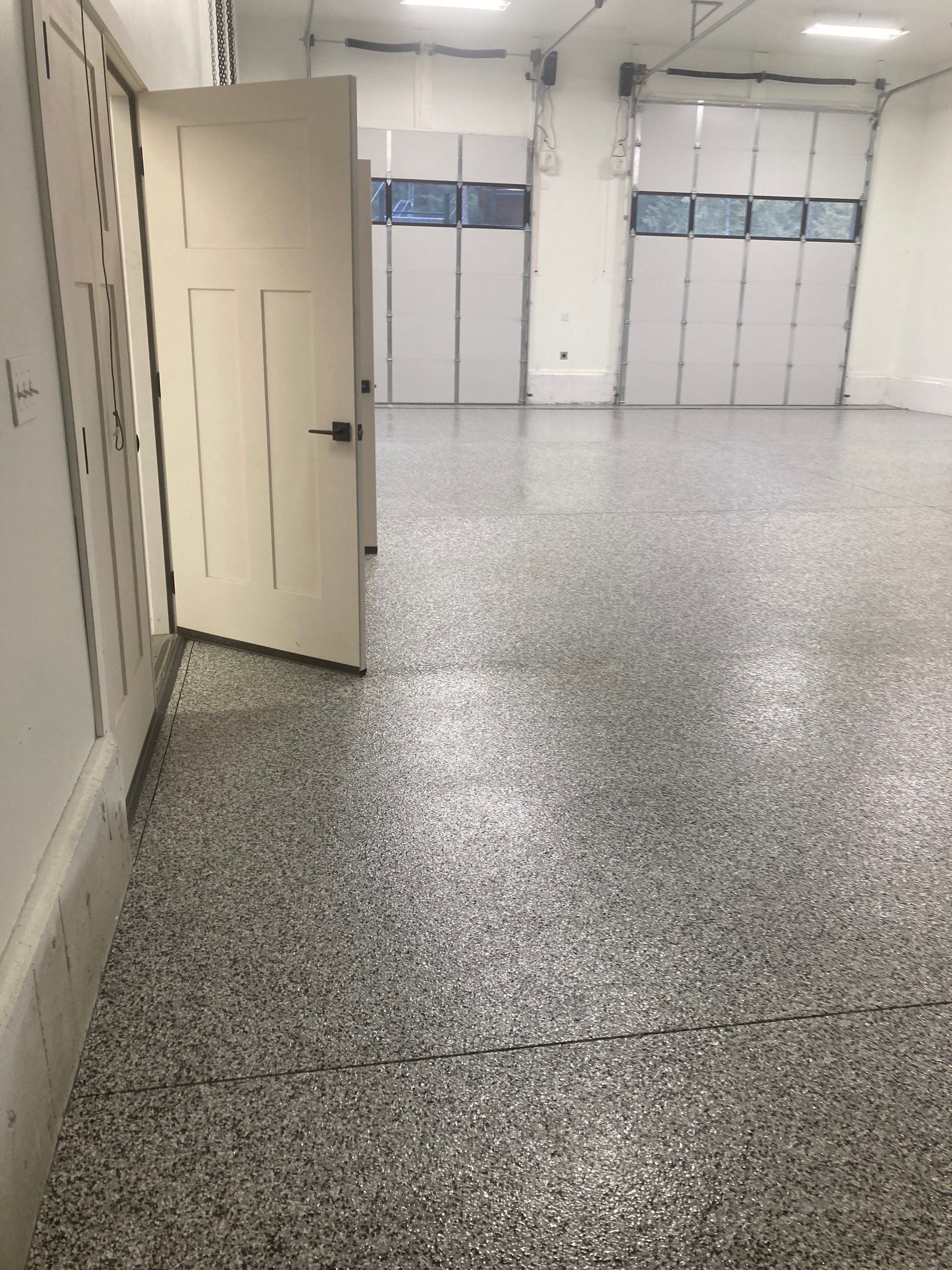 Garage Transformation using Domino and the Penntek Evolution System by Croc Coatings, LLC