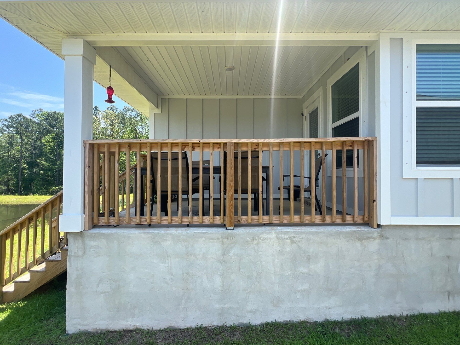 Screen Under in Pensacola by Titan Sunrooms