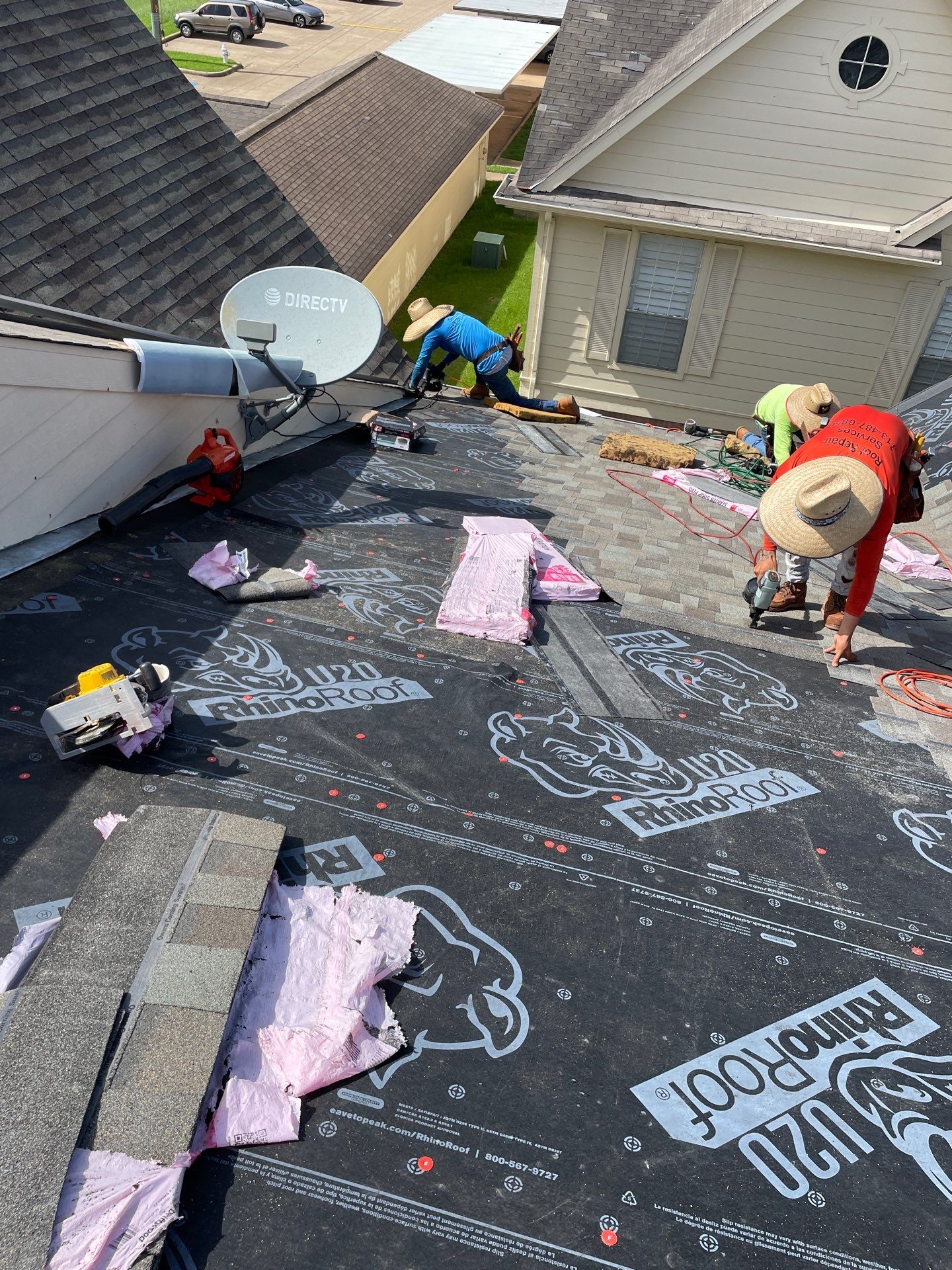 Residential Roofing Installation using Owen's Corning Duration (Lifetime) Shingles by Roof Repair Company