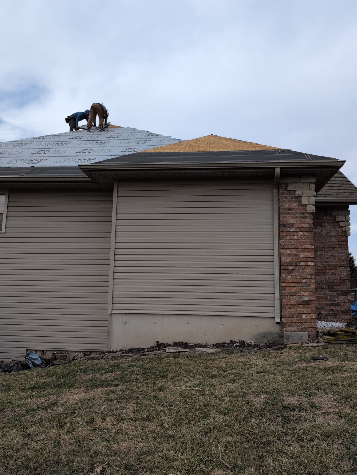 Roof Replacement & Seamless Gutters in Ozark by Table Rock Design + Build