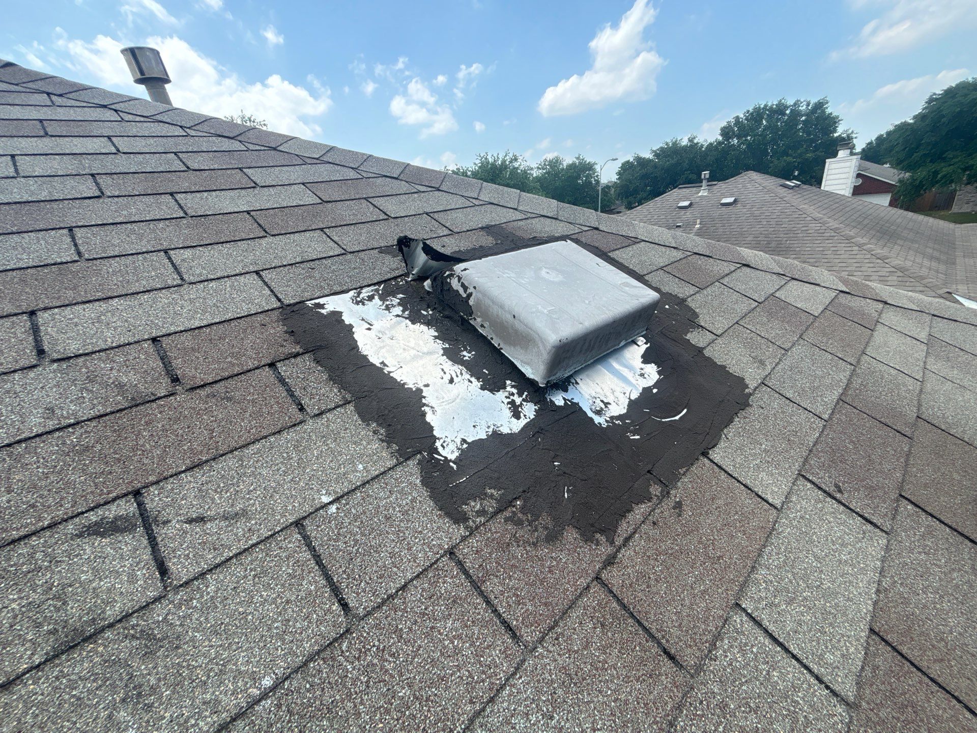Hail Damage using Owen's Corning Duration (Lifetime) Shingles by Roof Repair Company