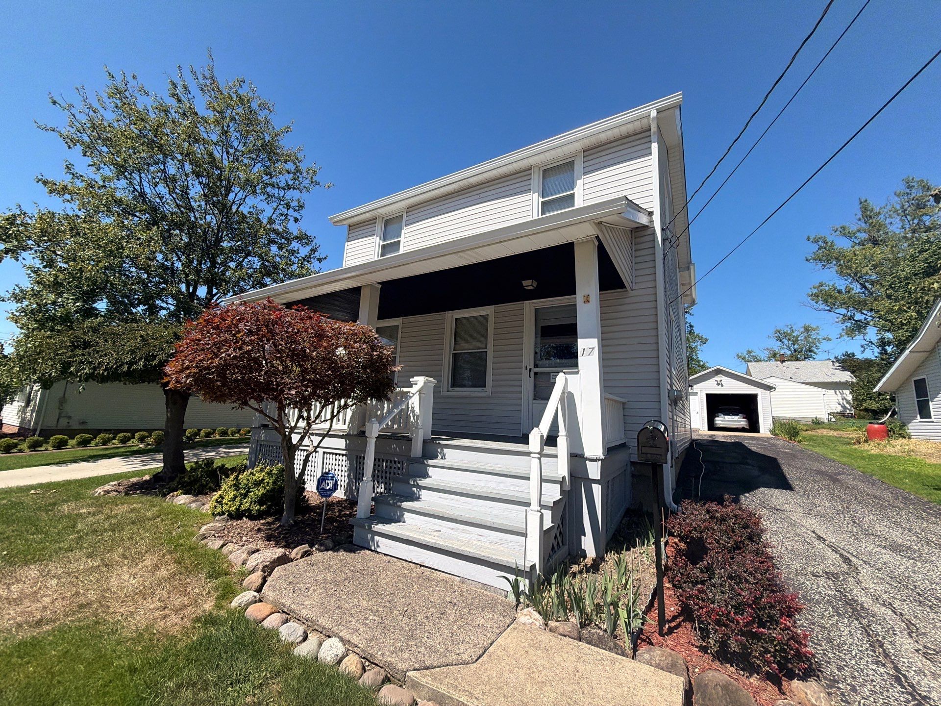Siding and Roofing Replacement by Homestyle in Bedford by Homestyle Home Improvements (HHI)