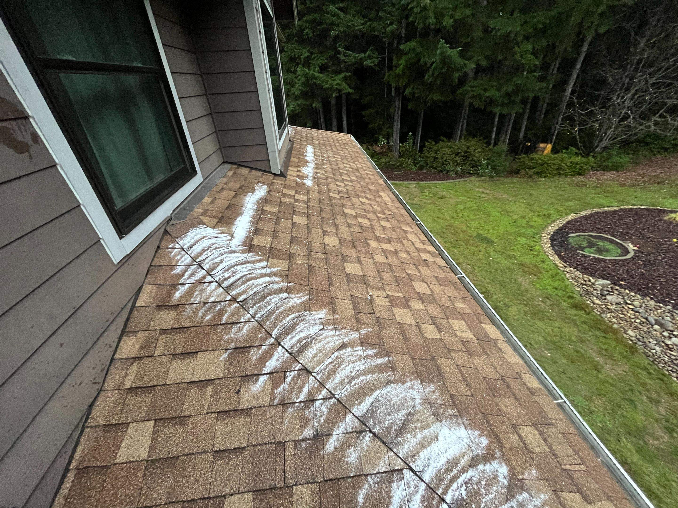 Residential Roof Cleaning in Olalla, WA by Hanley Construction