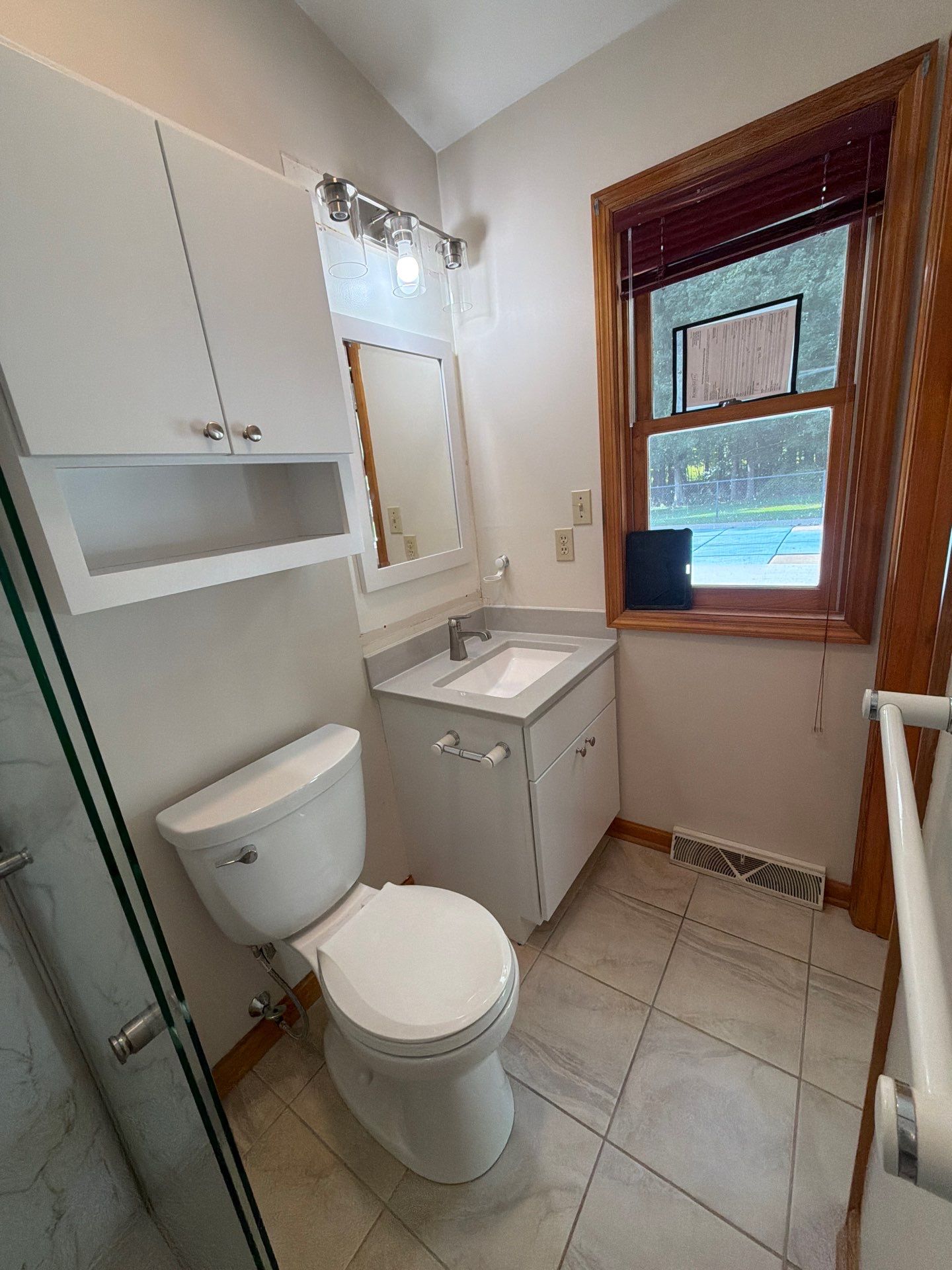 Phase II: Santorini White & Feather Onyx by Rome Bath Remodeling