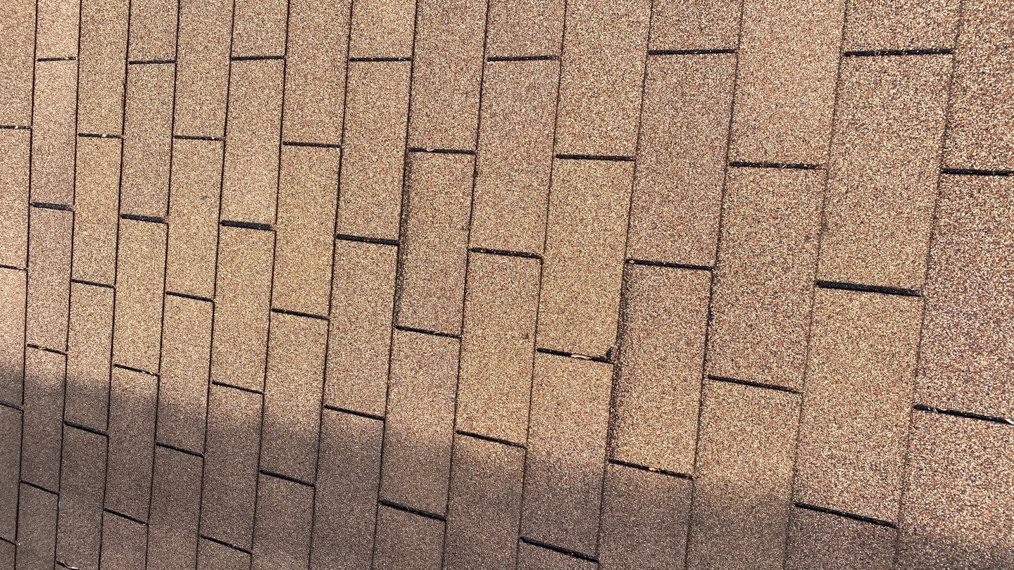 Springfield: CertainTeed Landmark Pro Designer Shingles in Max Def Pewterwood by RM Banning, Inc.
