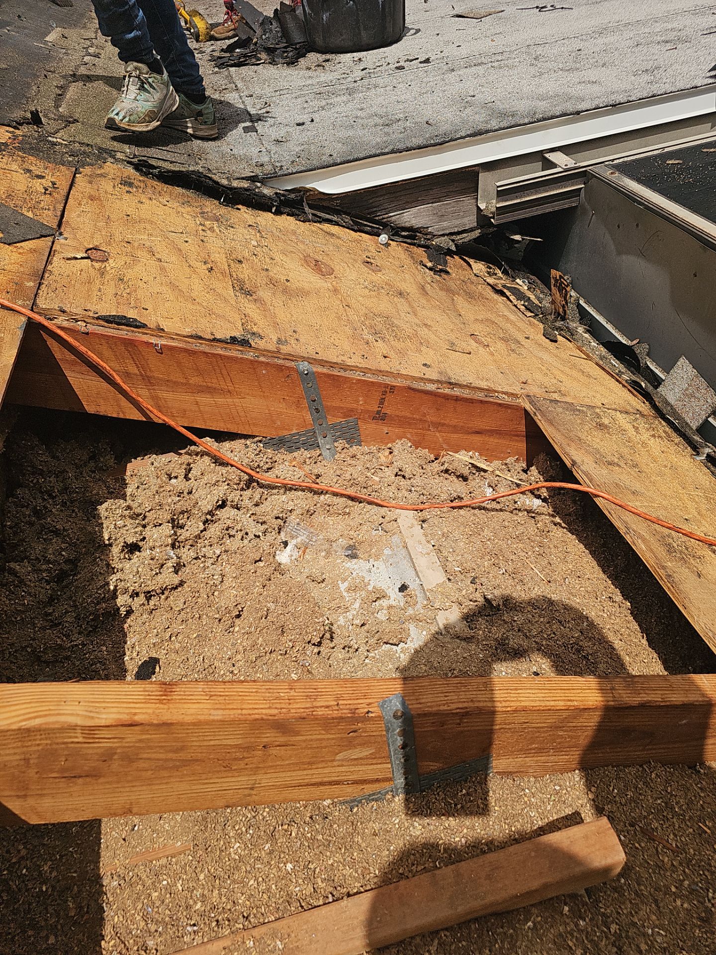 Project in St. Petersburg 33702 by Mitchell Roofing Company LLC 