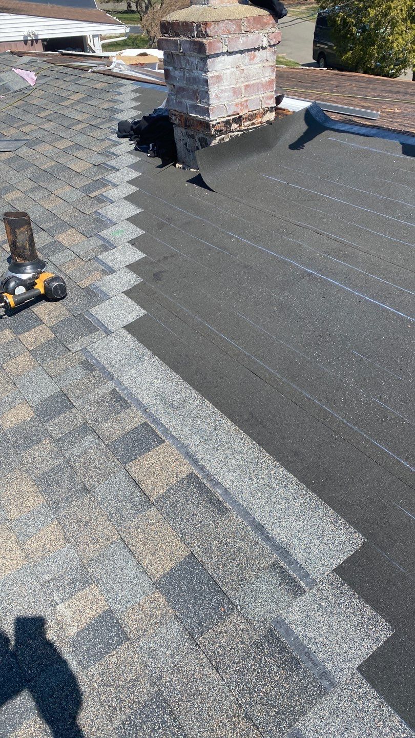 Residential Roofing Installation using Owens Corning TruDefinition Peppercorn  by A Plus Exterior