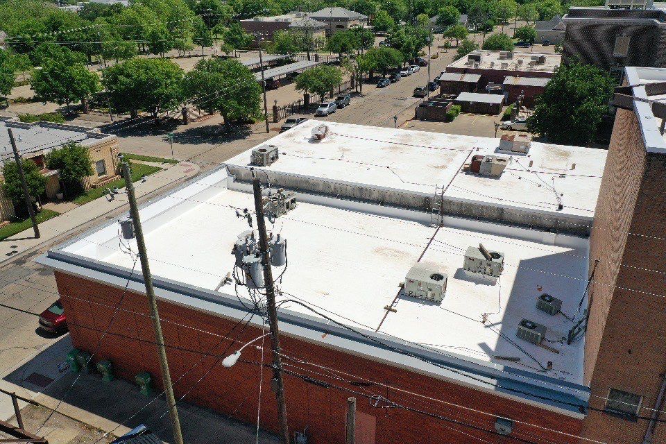 Commercial TPO Flat Roof in Cleburne, Tx by DT Roofing - Seth Wells
