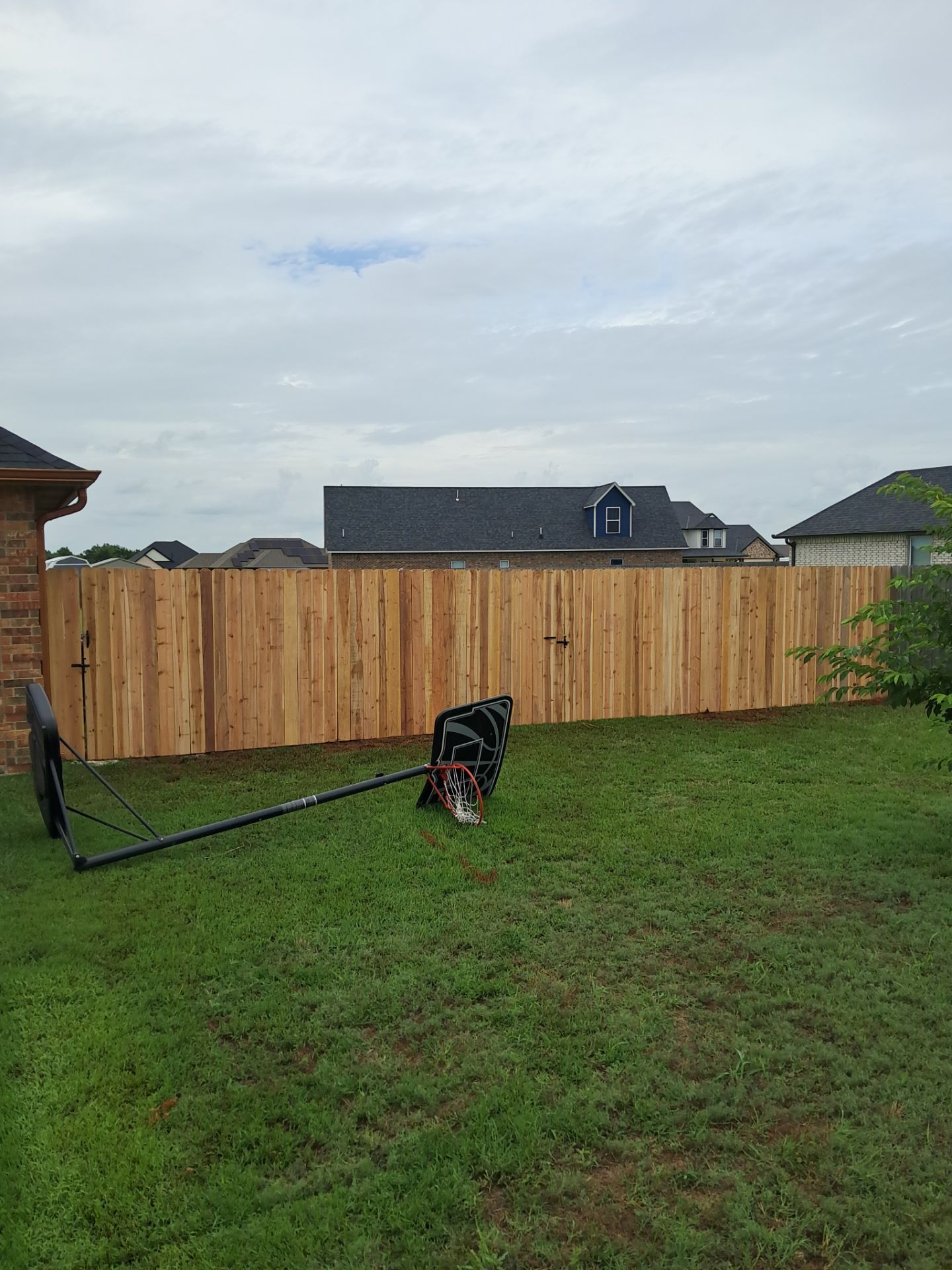 Fence Work by Clays Services Inc