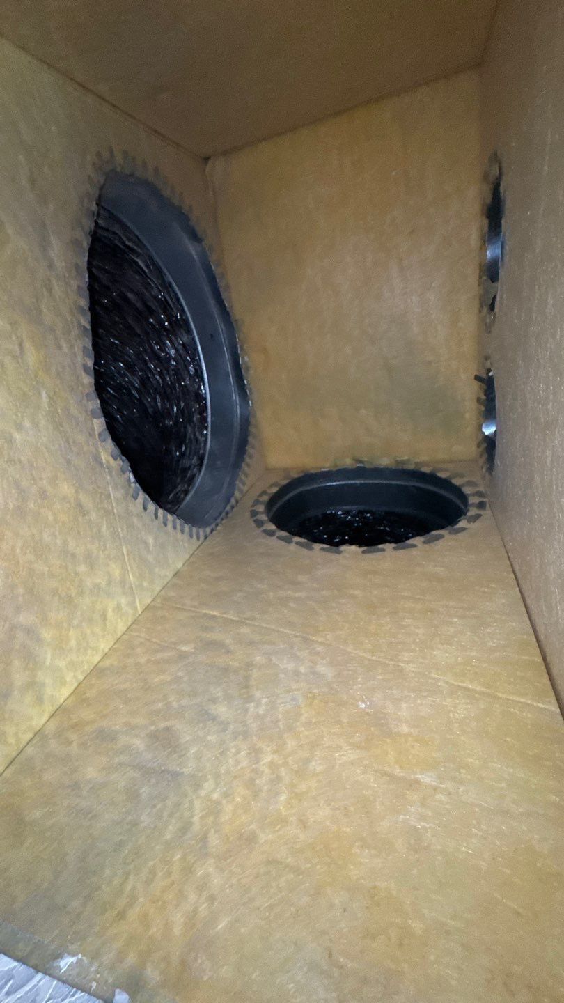 Air duct and Bathroom Exhaust Cleaning in Apopka by Hygienic Air, Inc