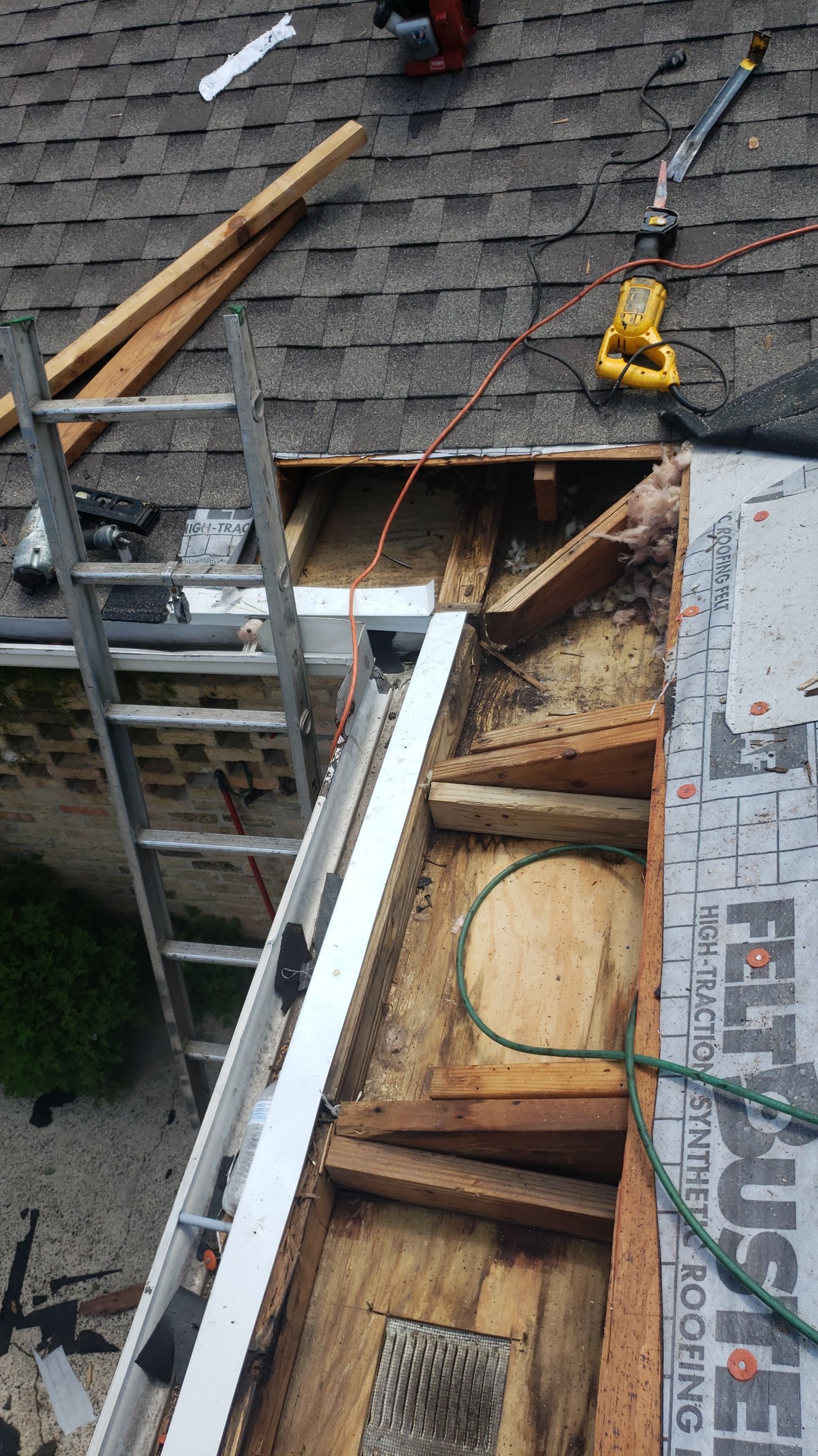 Residential Roofing Installation using Roof Replacement by American Roofing & Construction LLC