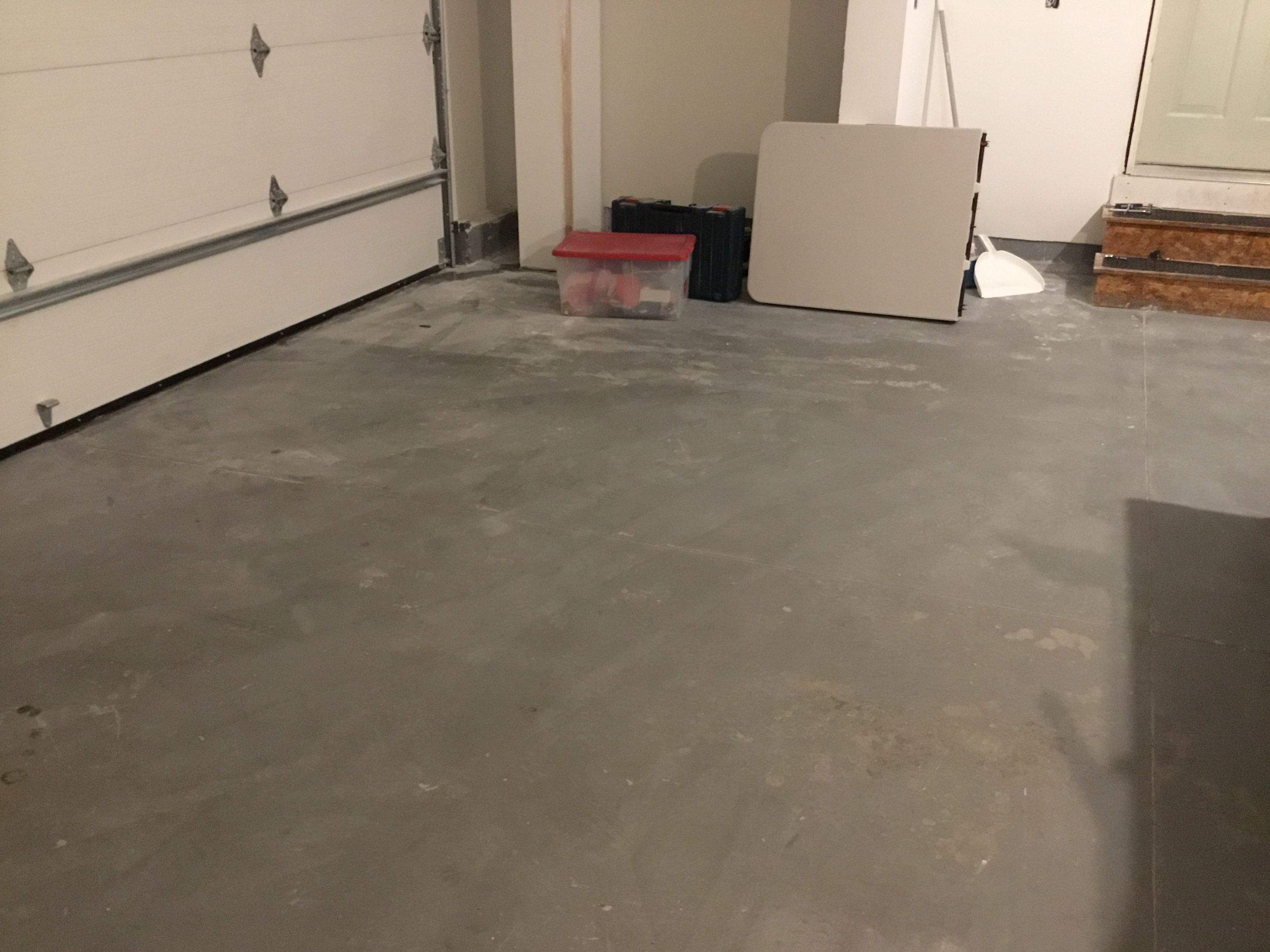 Garage in Nashua, NH 03063 by Symphony Concrete Coatings