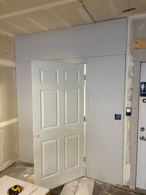 Winter seasonal rental - Owners Closet Build