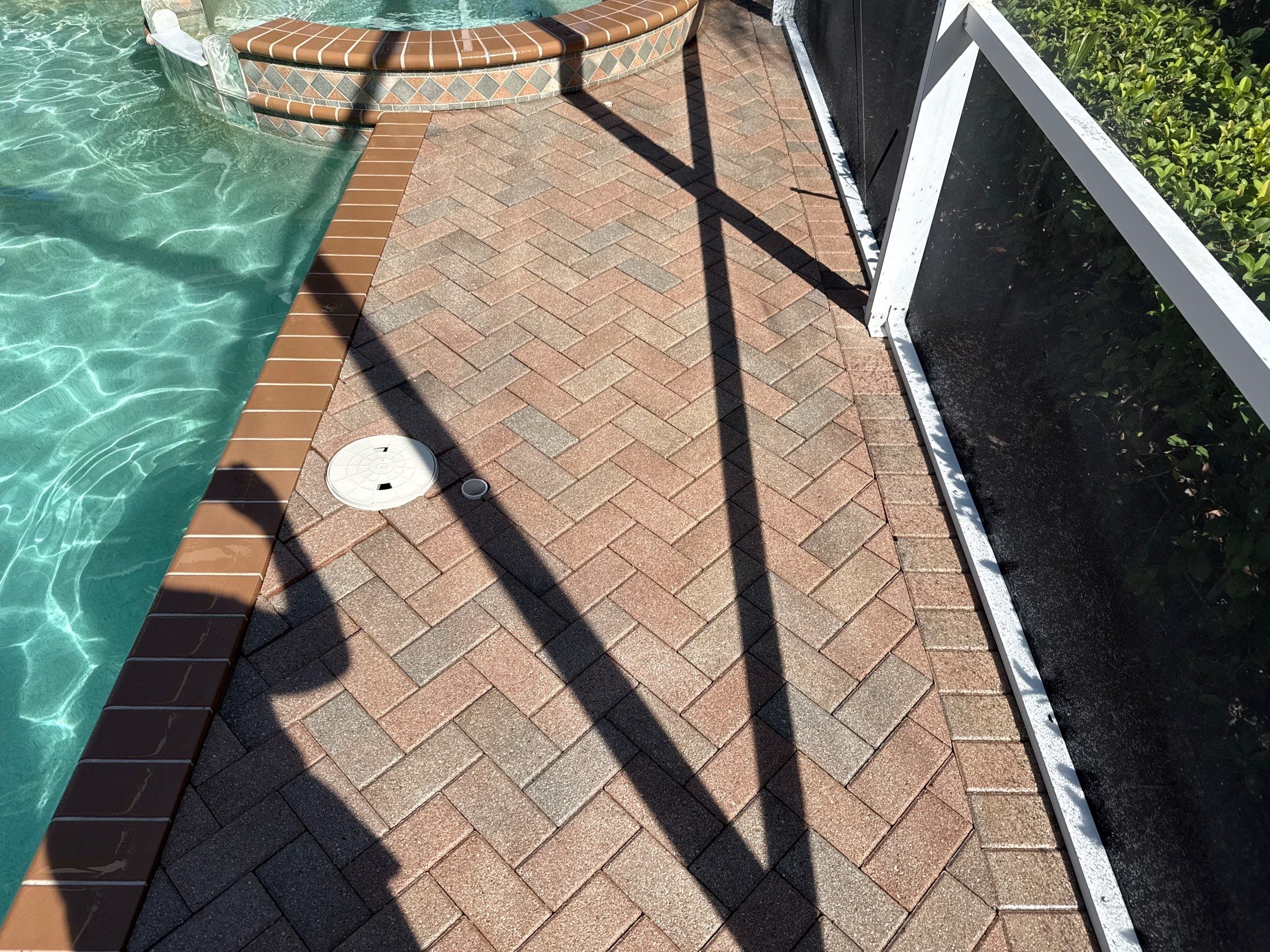 House Wash, Pool Deck & Screen Enclosure Cleaning | University Park, Sarasota FL by Sunshine AquaWash
