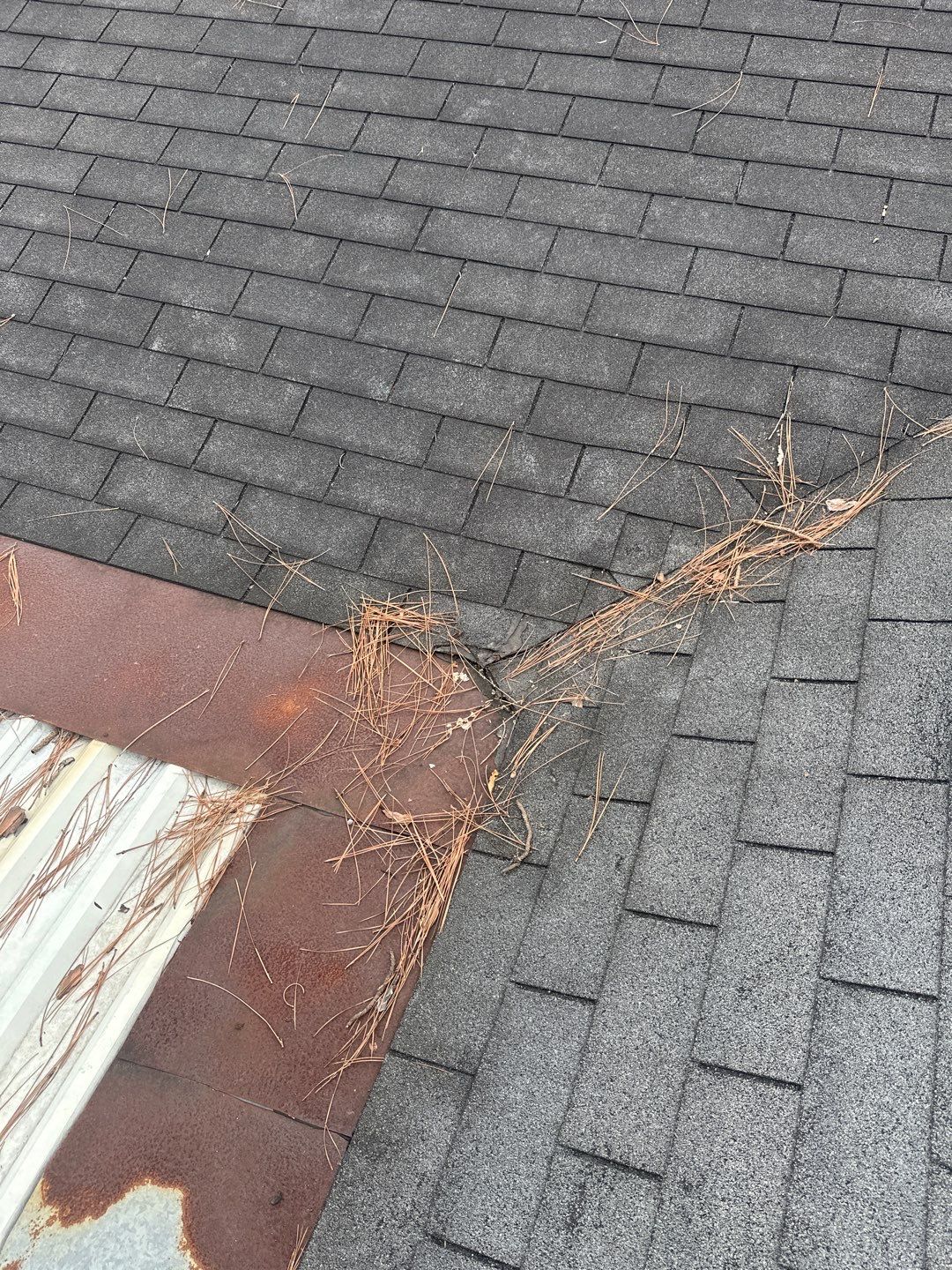 Hail Damage using Owen's Corning Duration (Lifetime) Shingles by Roof Repair Company