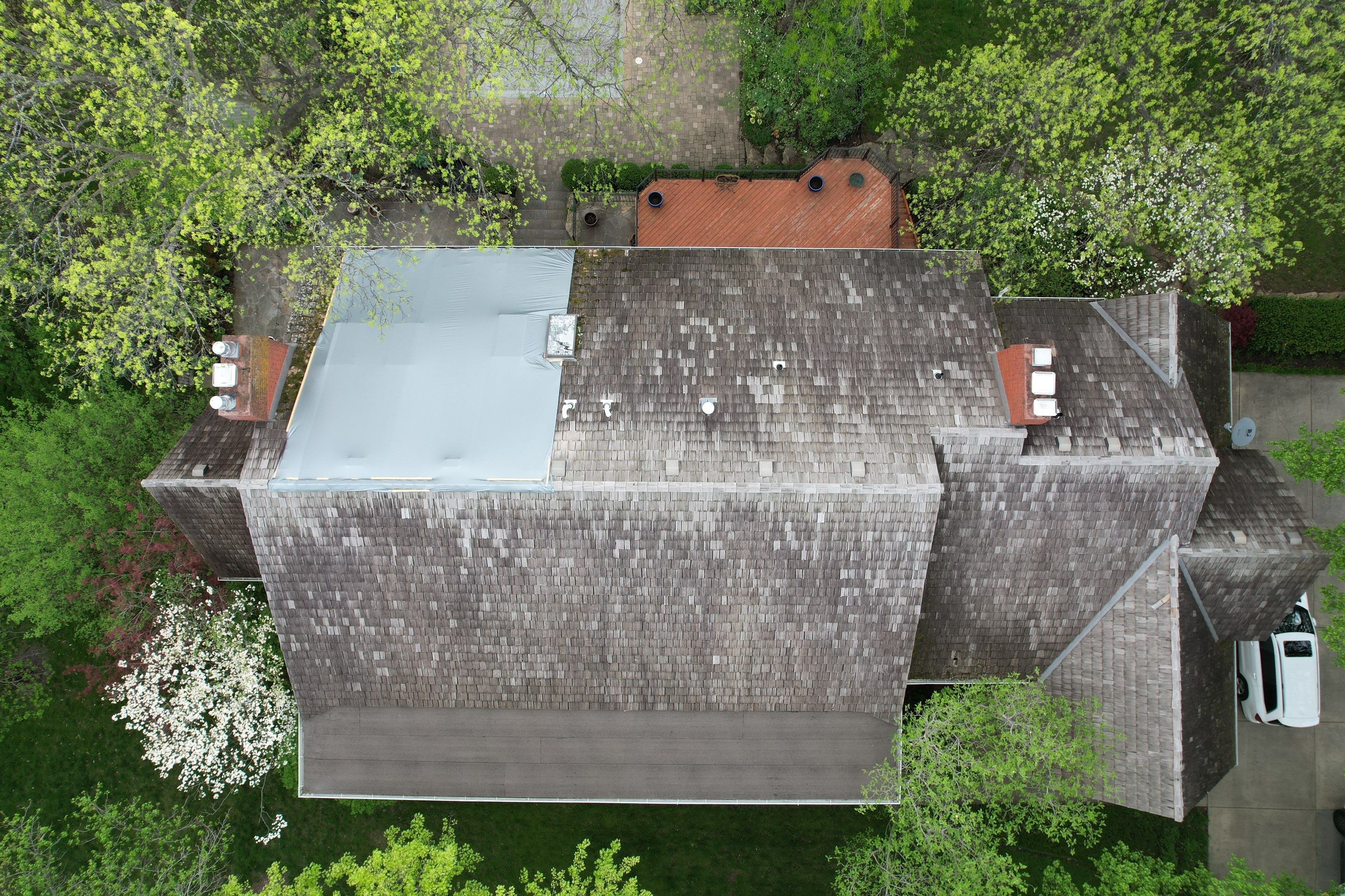 CertainTeed Presidential Shake Roof Replacement on Liberty Colonial Home by Liberty Roofing