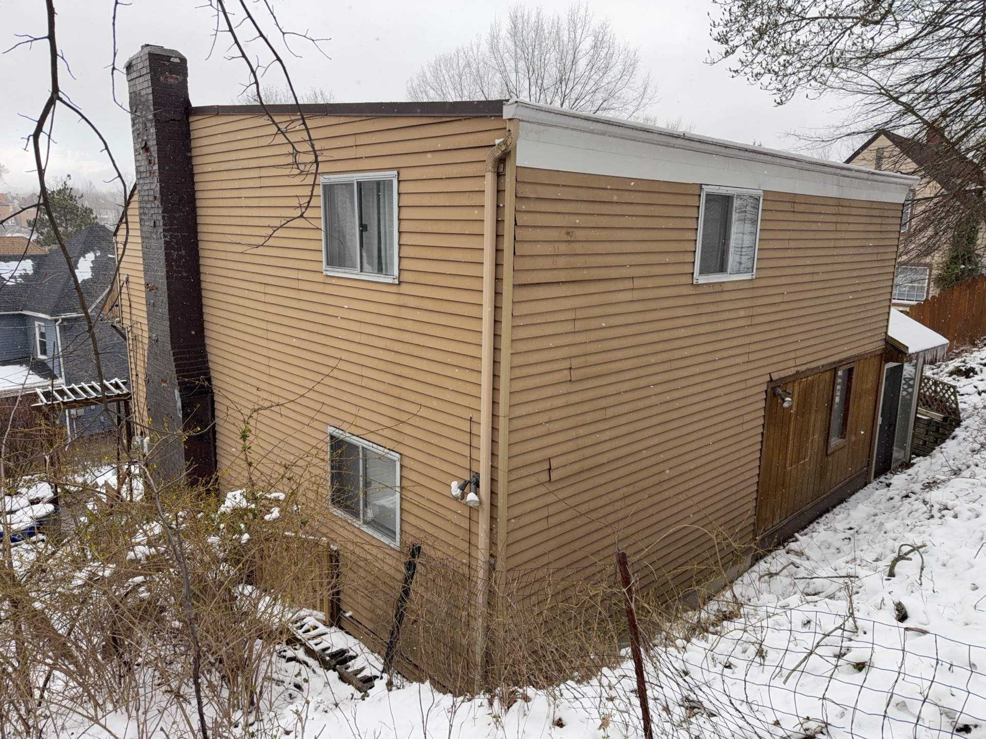 From old vinyl to Beautiful Vinyl by Ideal Siding Pittsburgh