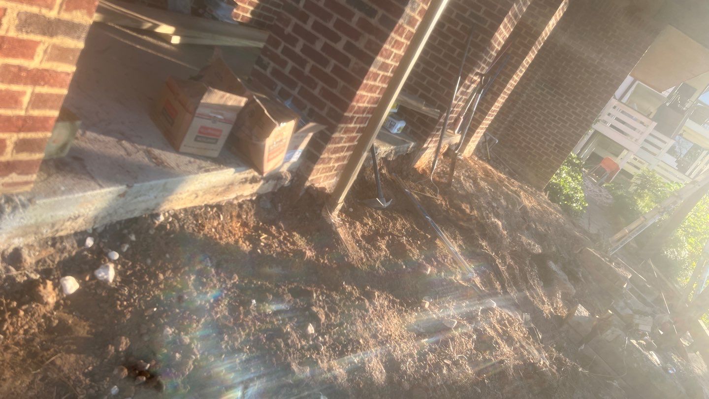 Shades Crest - Deck by Pillar and Pine