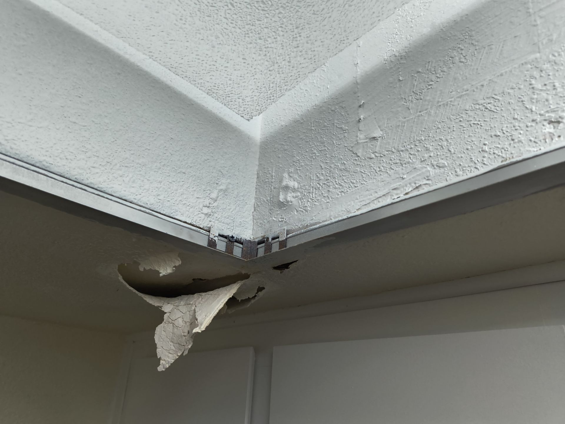 Mesa Apartment Flat Roof Coating and Interior Restoration Services by APM Builders LLC