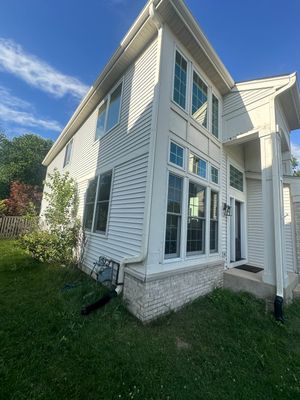 Turtle Shell gutter protection installation in Elgin, IL 60123, photograph 13