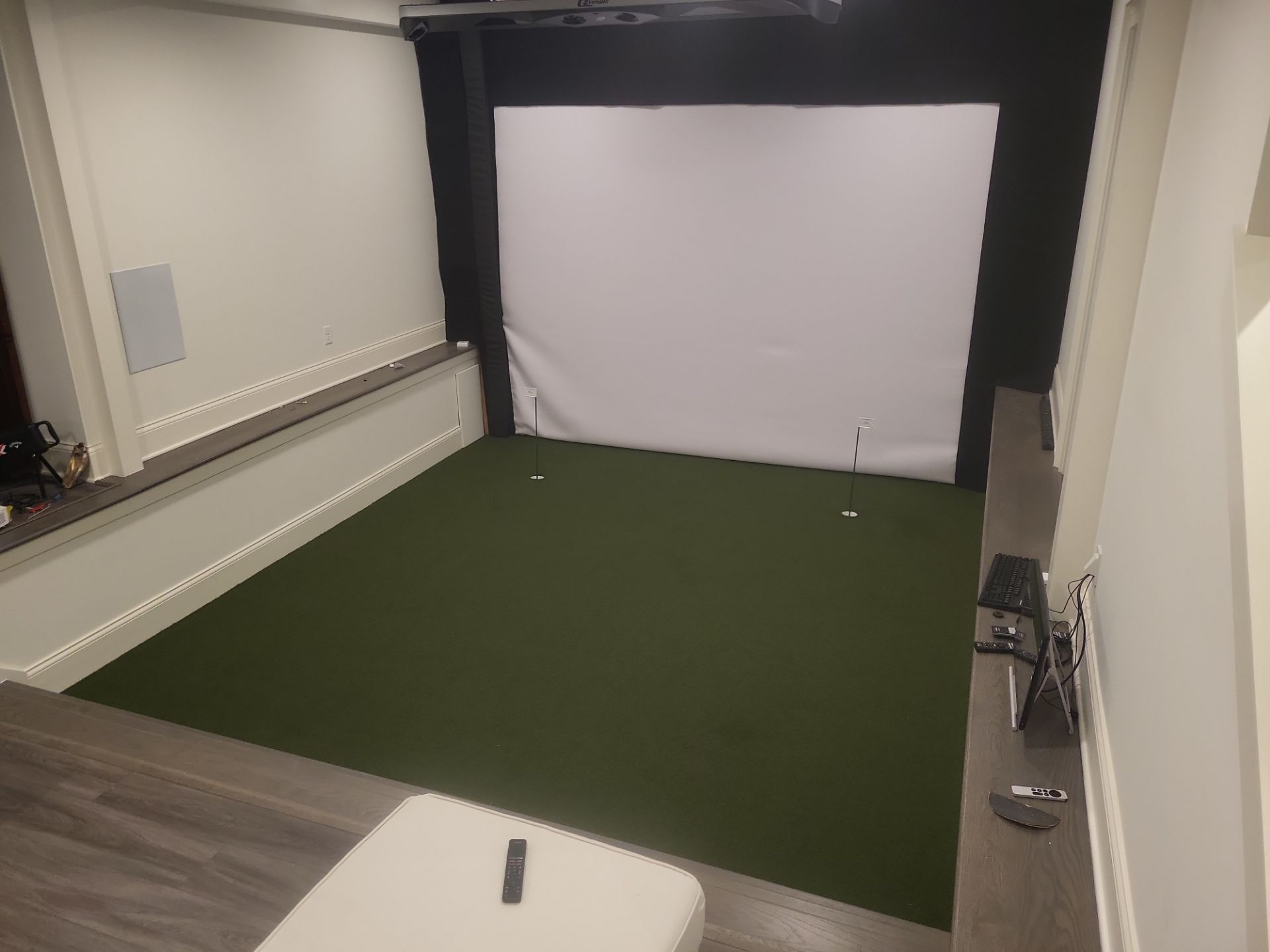 Simulator Room in New Albany, OH by Southwest Greens Midwest