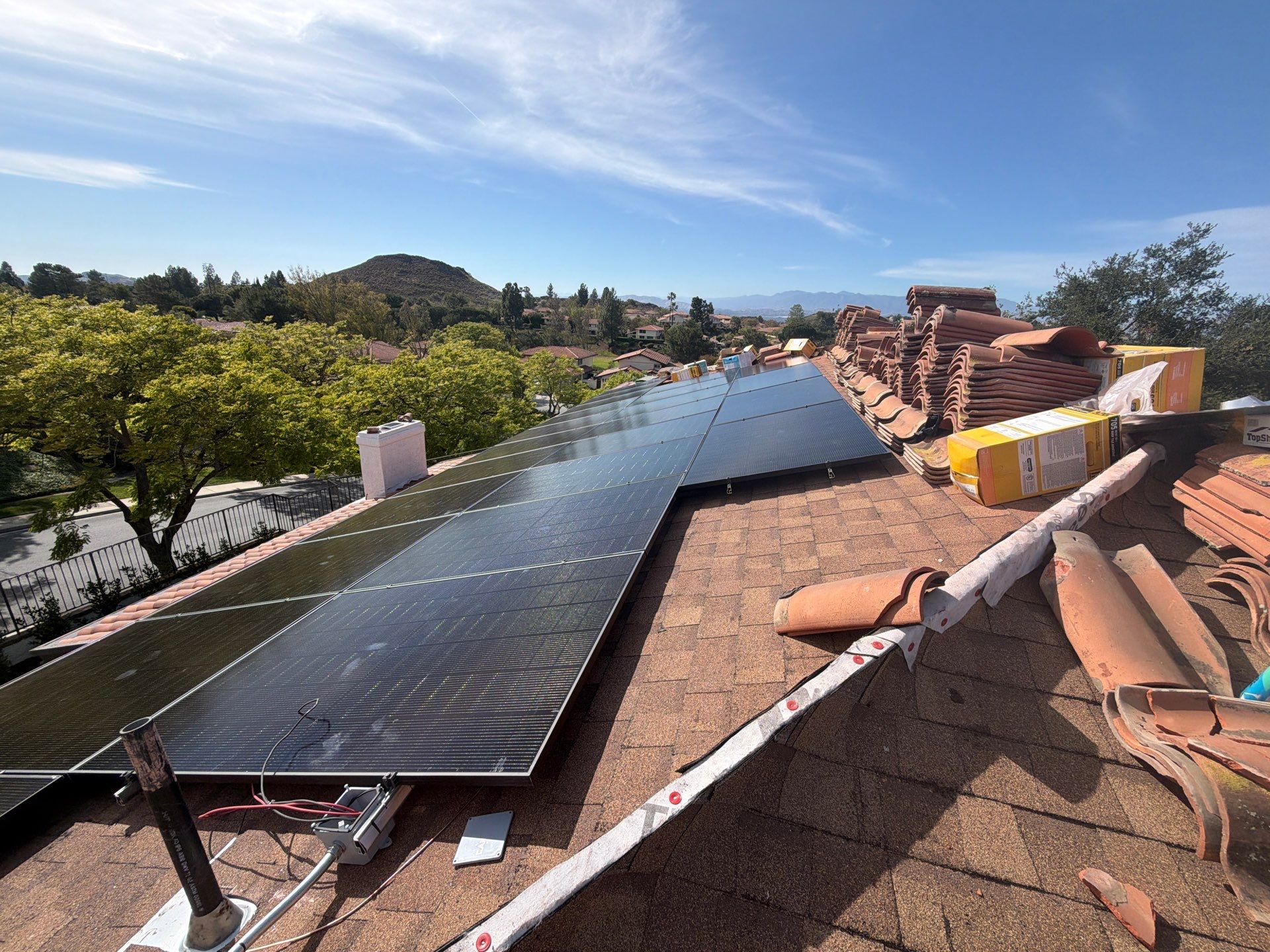 CertainTeed Solar and Tesla Powerwall 3 Installation in Thousand Oaks by AWS Solar