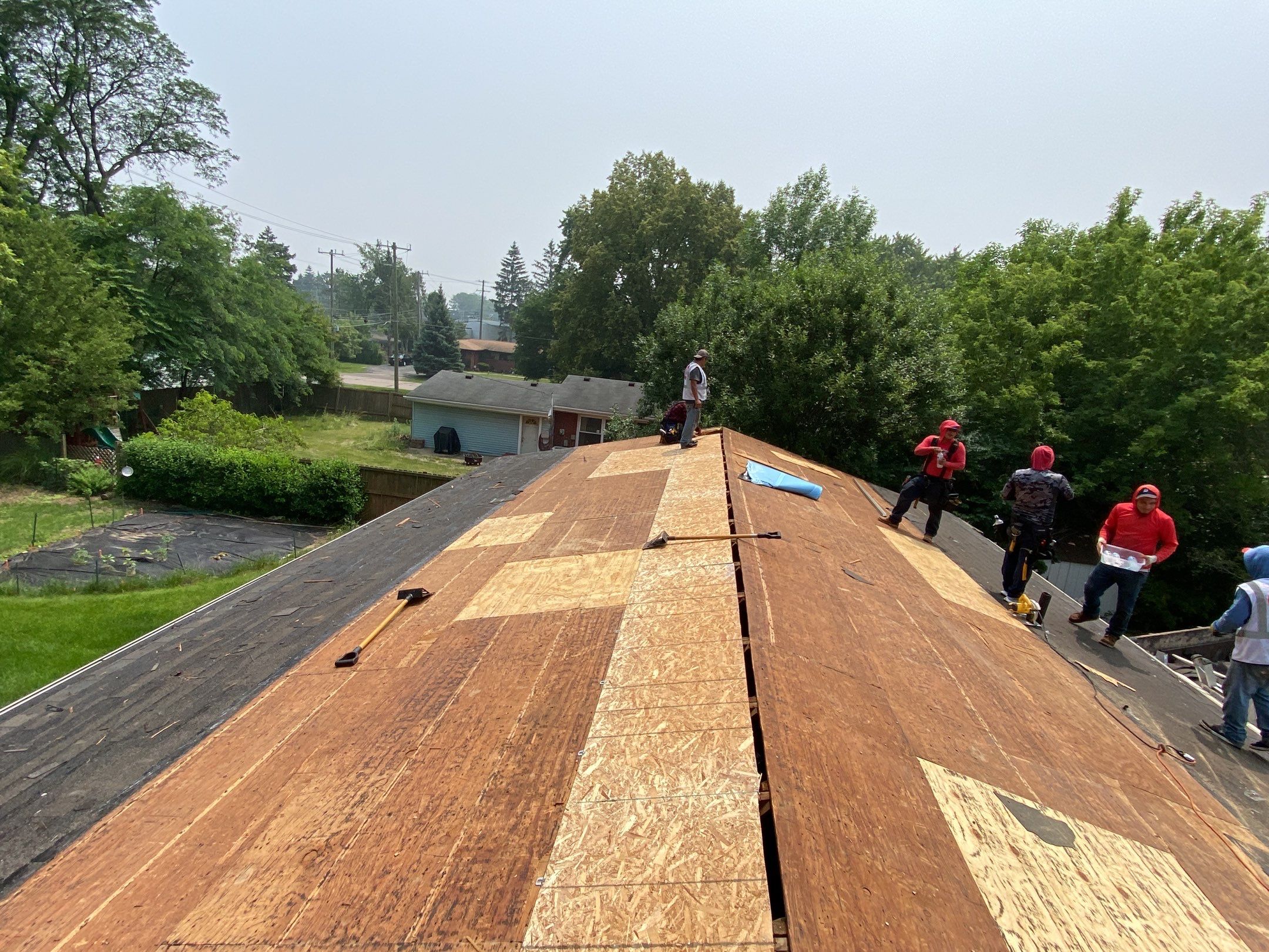 Roof Replacement using CertainTeed Landmark Weathered Wood by 180 Contractors