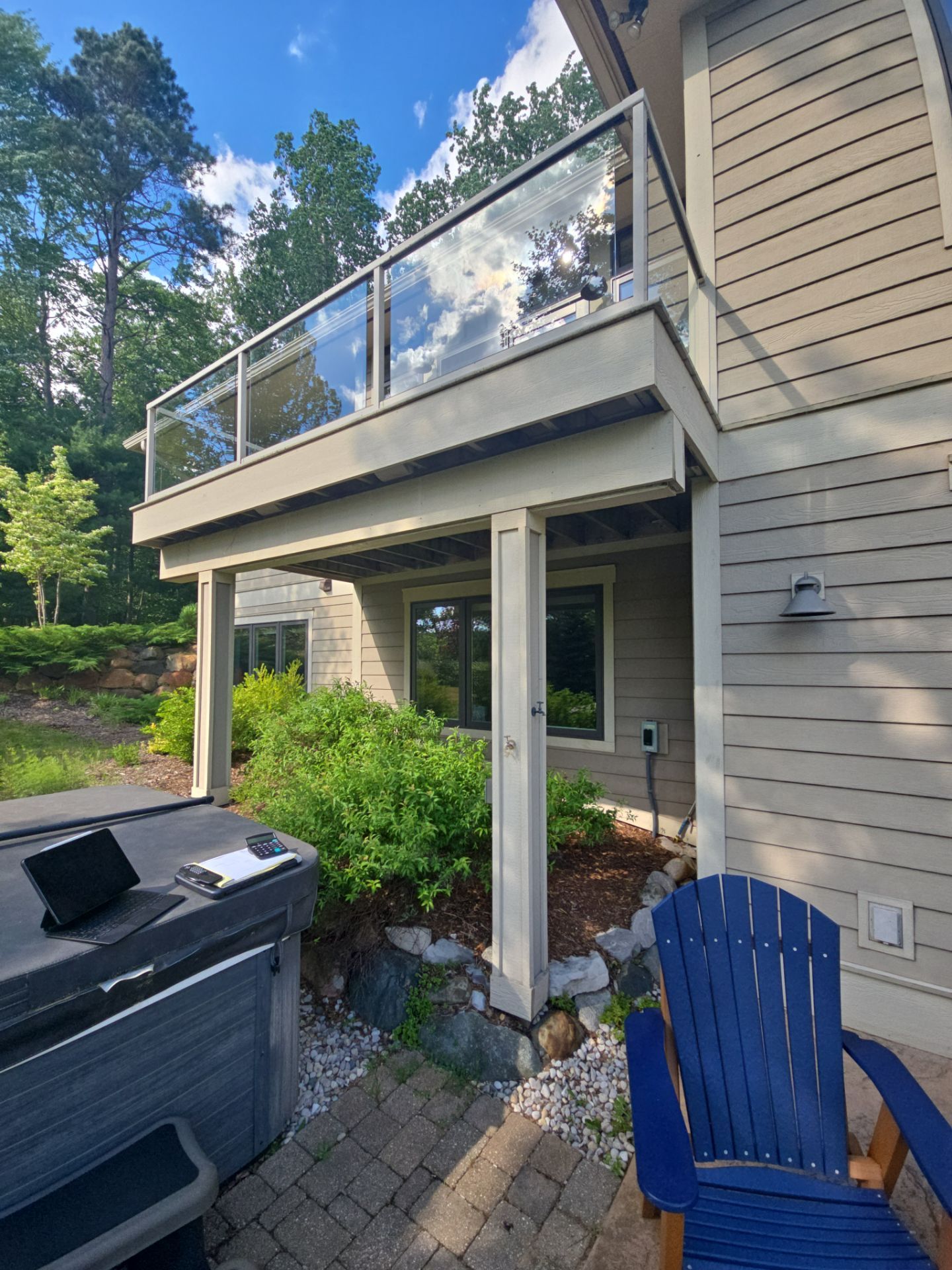 Traverse City Underdecking Installation with Integrated Seamless Gutter System by Rainbow Seamless Systems