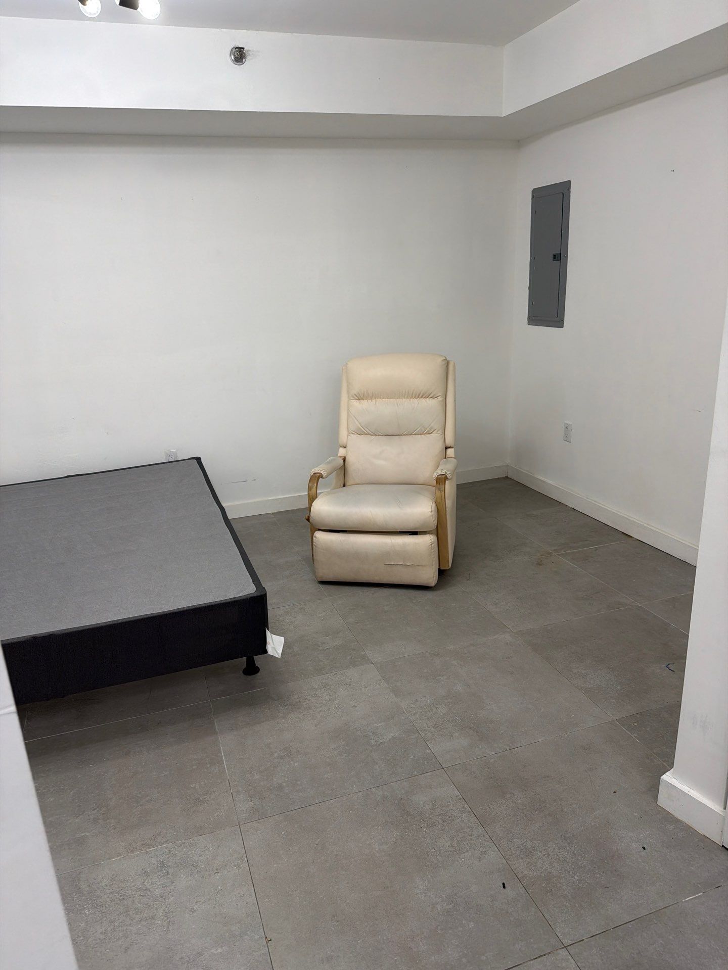 Water Damage Claim in Hollywood by FLAPA & KeyStone