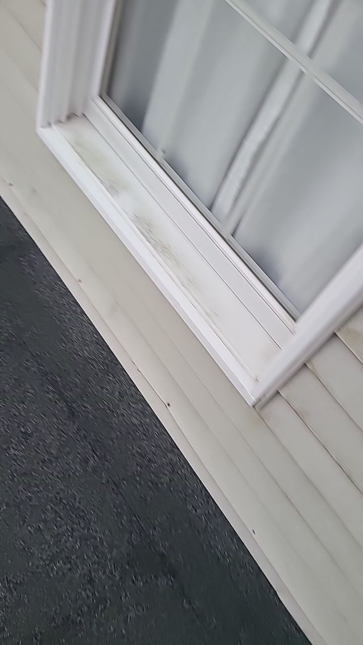 Herndon: CertainTeed Landmark Pro Designer Shingles in Max Def Driftwood by RM Banning, Inc.