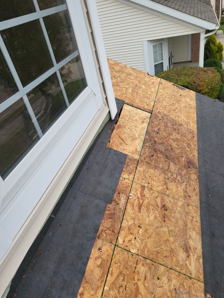 ATLAS PINNACLE PRISTINE COLOR: WEATHERED WOOD DRIP EDGE: WHITE by Eagle Eye Roofing