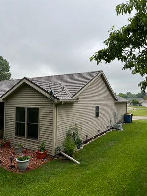 Burnished Slate Metal Shake Roof for Retired Homeowners in Angola, Indiana