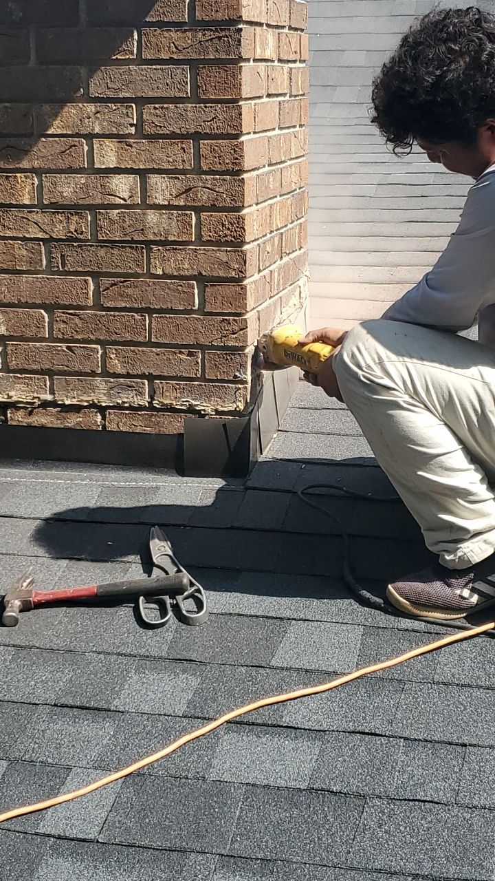 Residential Roofing Installation using Owens Corning® Oakridge Onyx Black by Indigo State Roofing