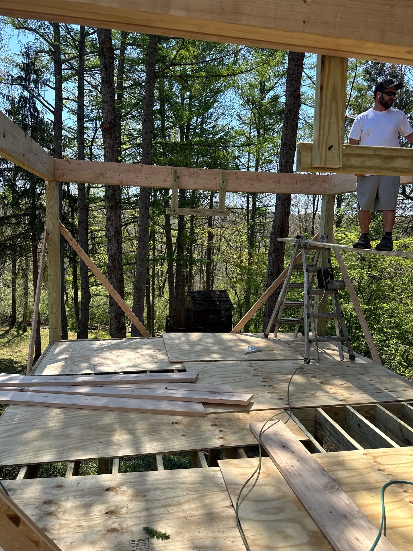 New Deck With a Screened In Porch In Mendham, New Jersey by deck guardian