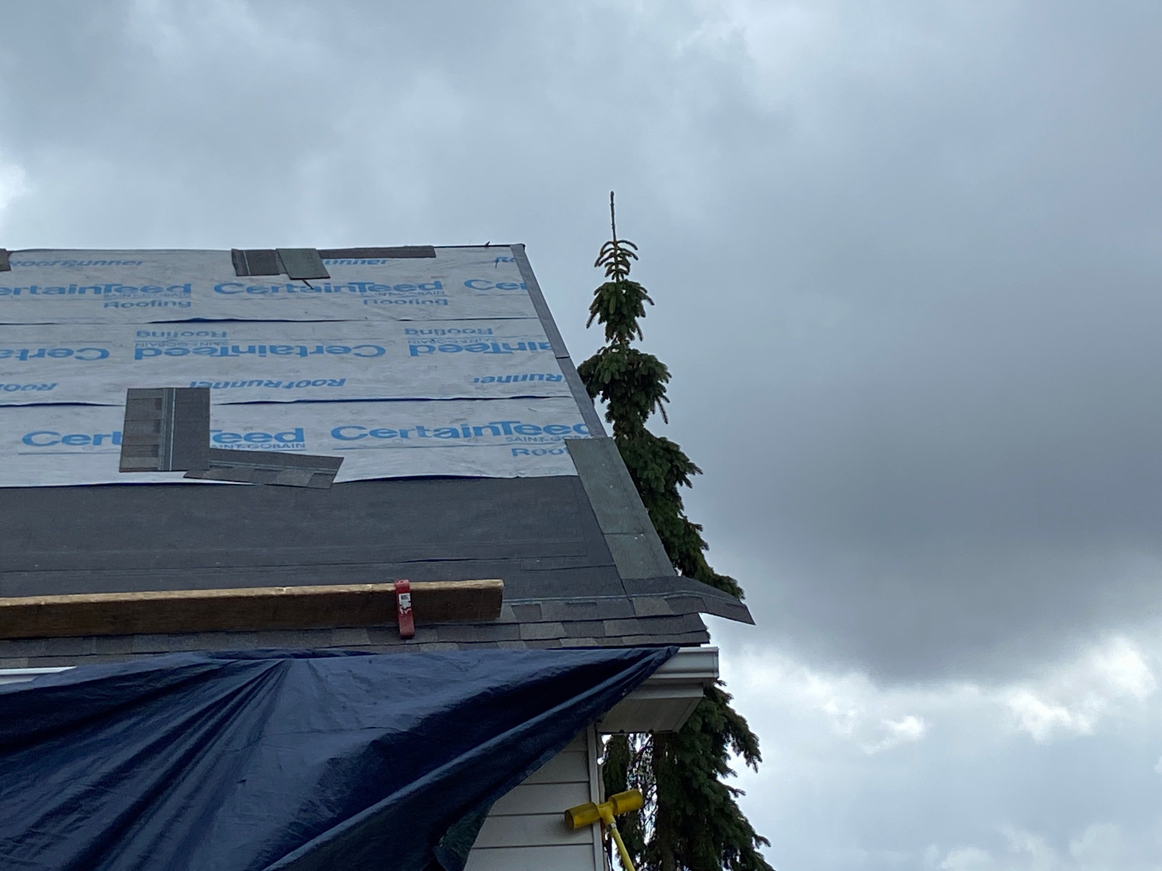 Roof Replacement using CertainTeed Landmark by 180 Contractors