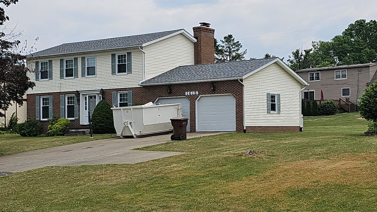 ATLAS PINNACLE COLOR: SUMMER STORM by Eagle Eye Roofing