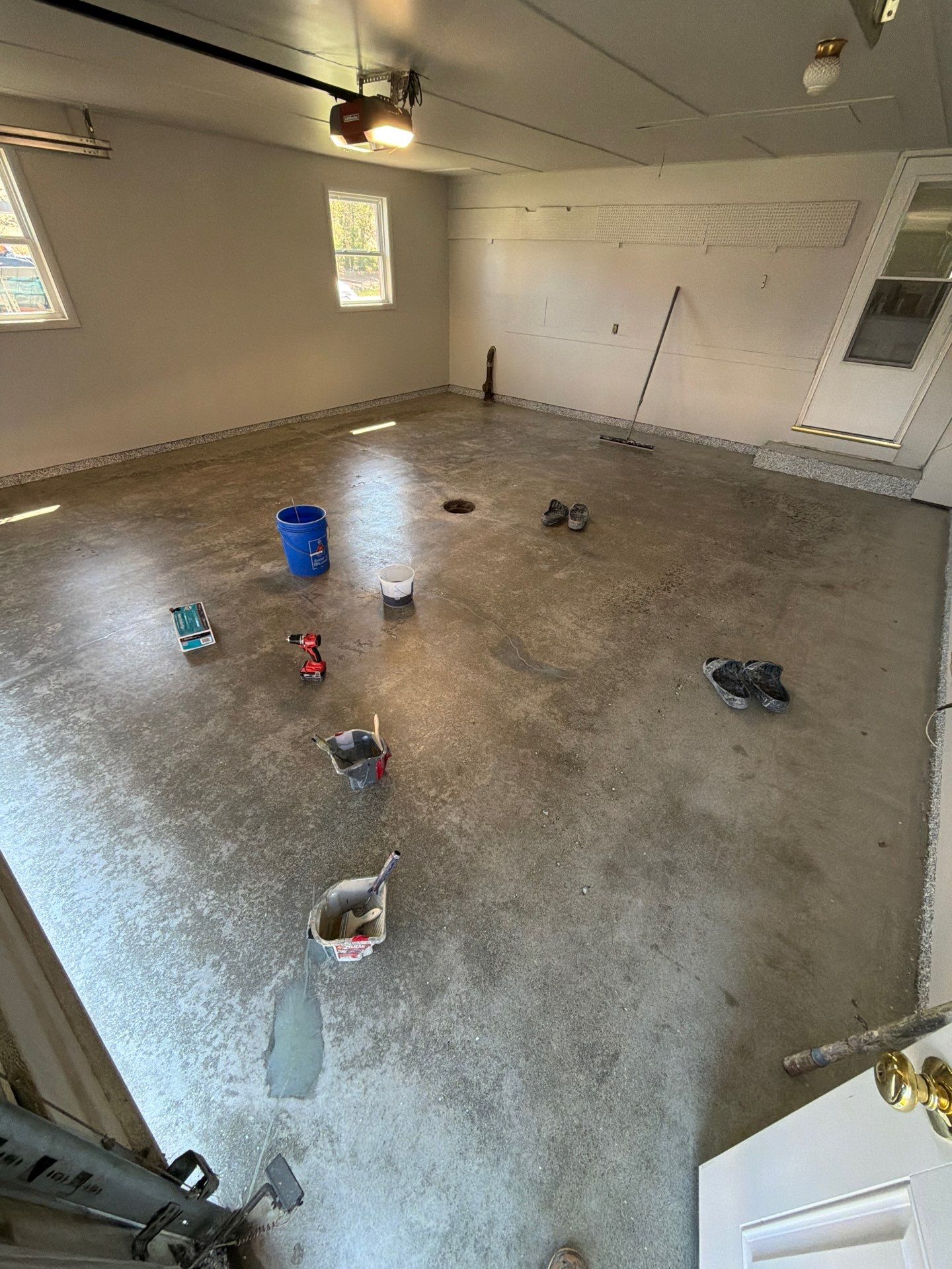 Muskegon Garage Interior Painting and Epoxy Flake Floor Installation by Gordon Painting