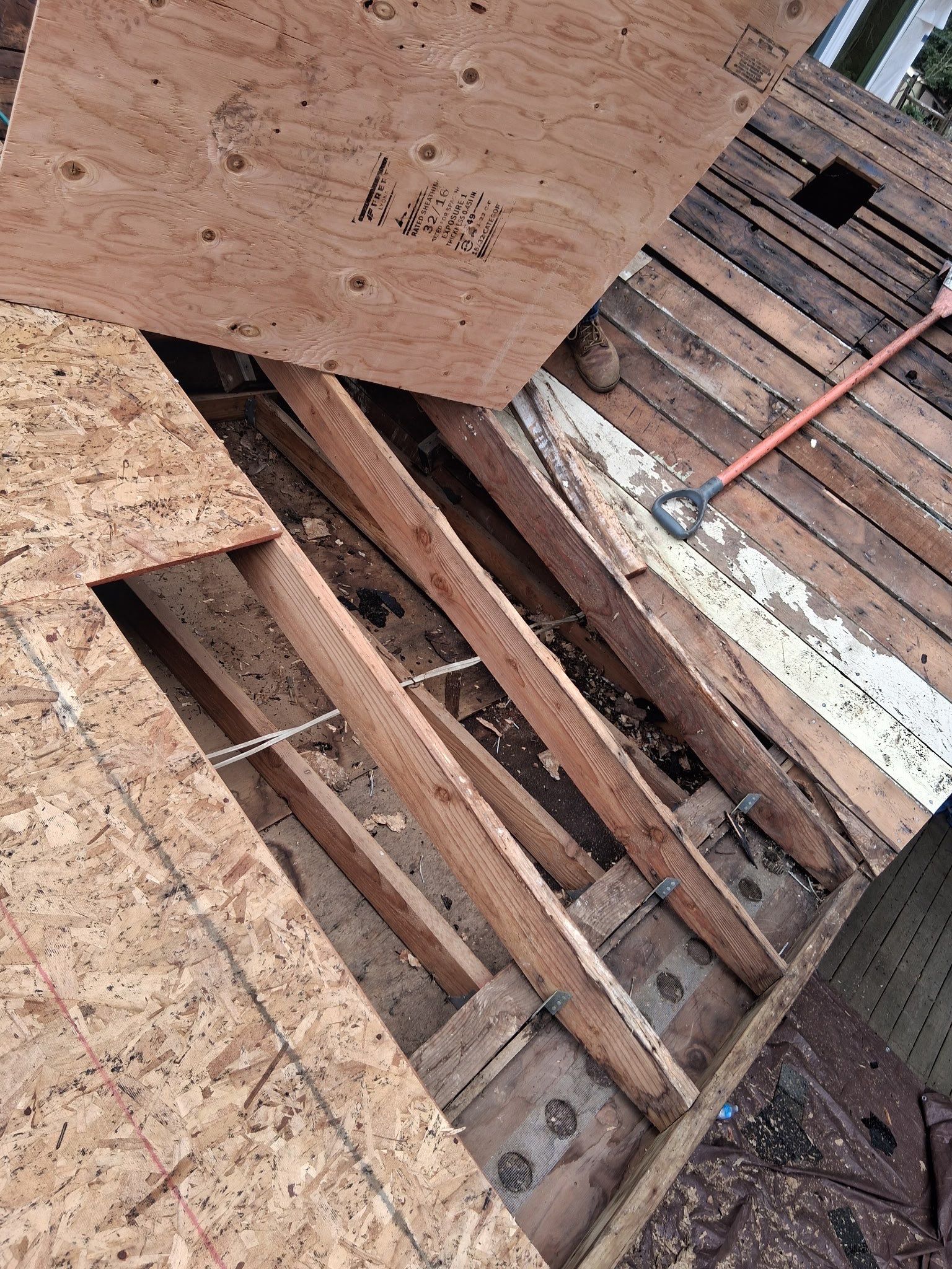 Project in Gresham by Tom Leach Roofing