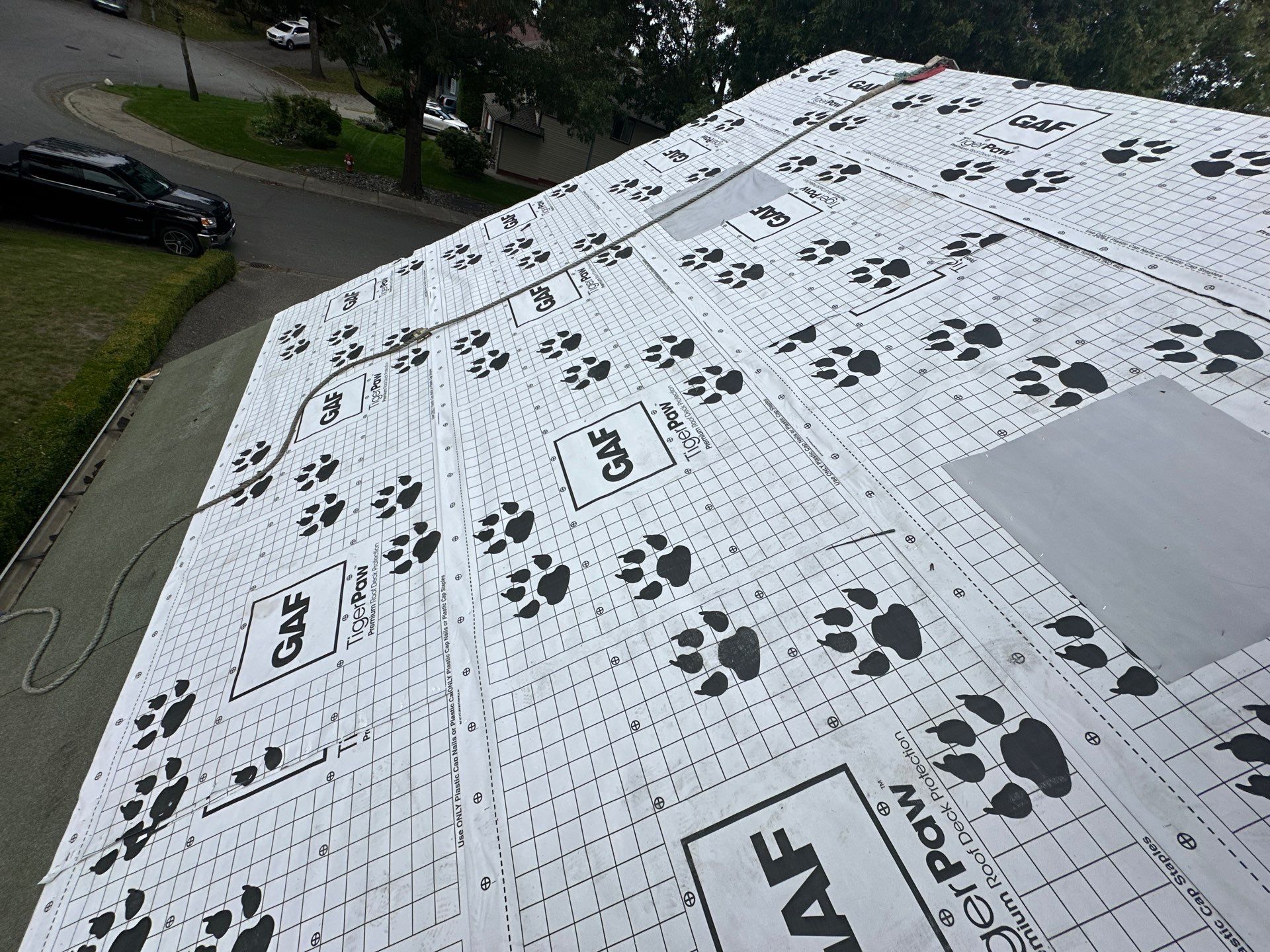 Residential Re-Roof using GAF Golden Pledge Warranty by Top Notch Roofing Inc