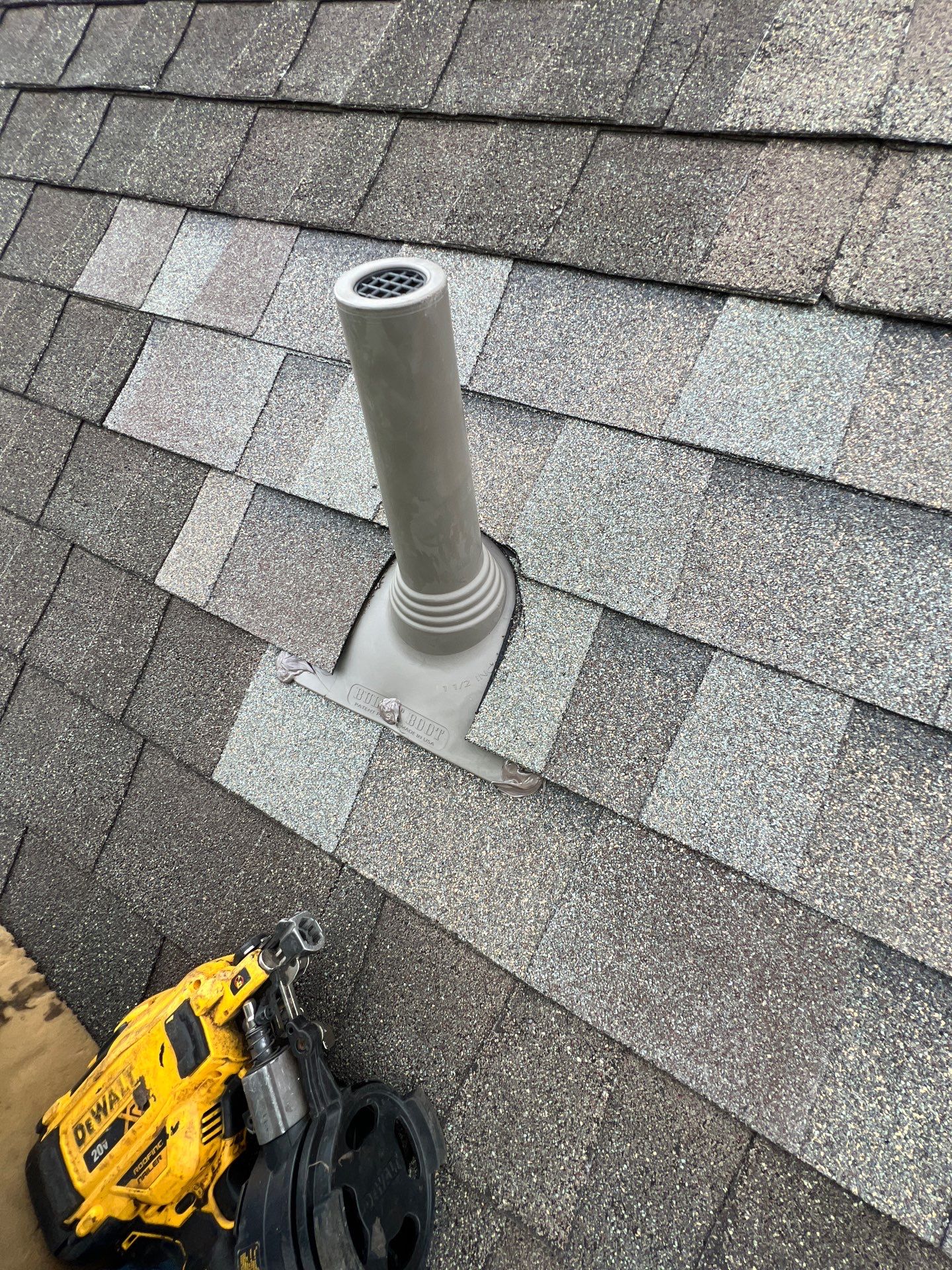 Hail Damage using Owen's Corning Duration (Lifetime) Shingles by Roof Repair Company