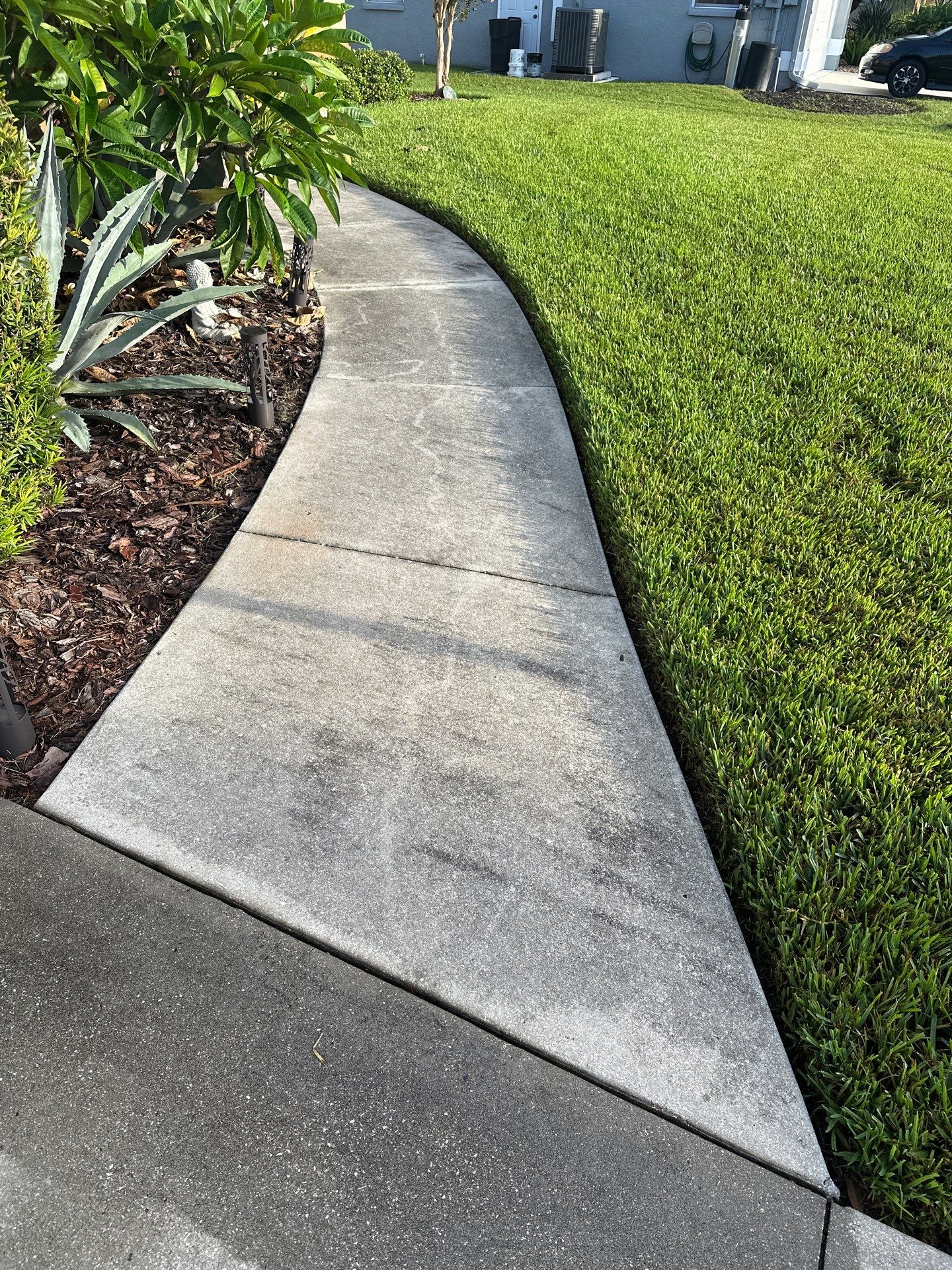 🏡 Pre-Sale House & Driveway Cleaning – Arbor Creek, Palmetto, FL by Sunshine AquaWash