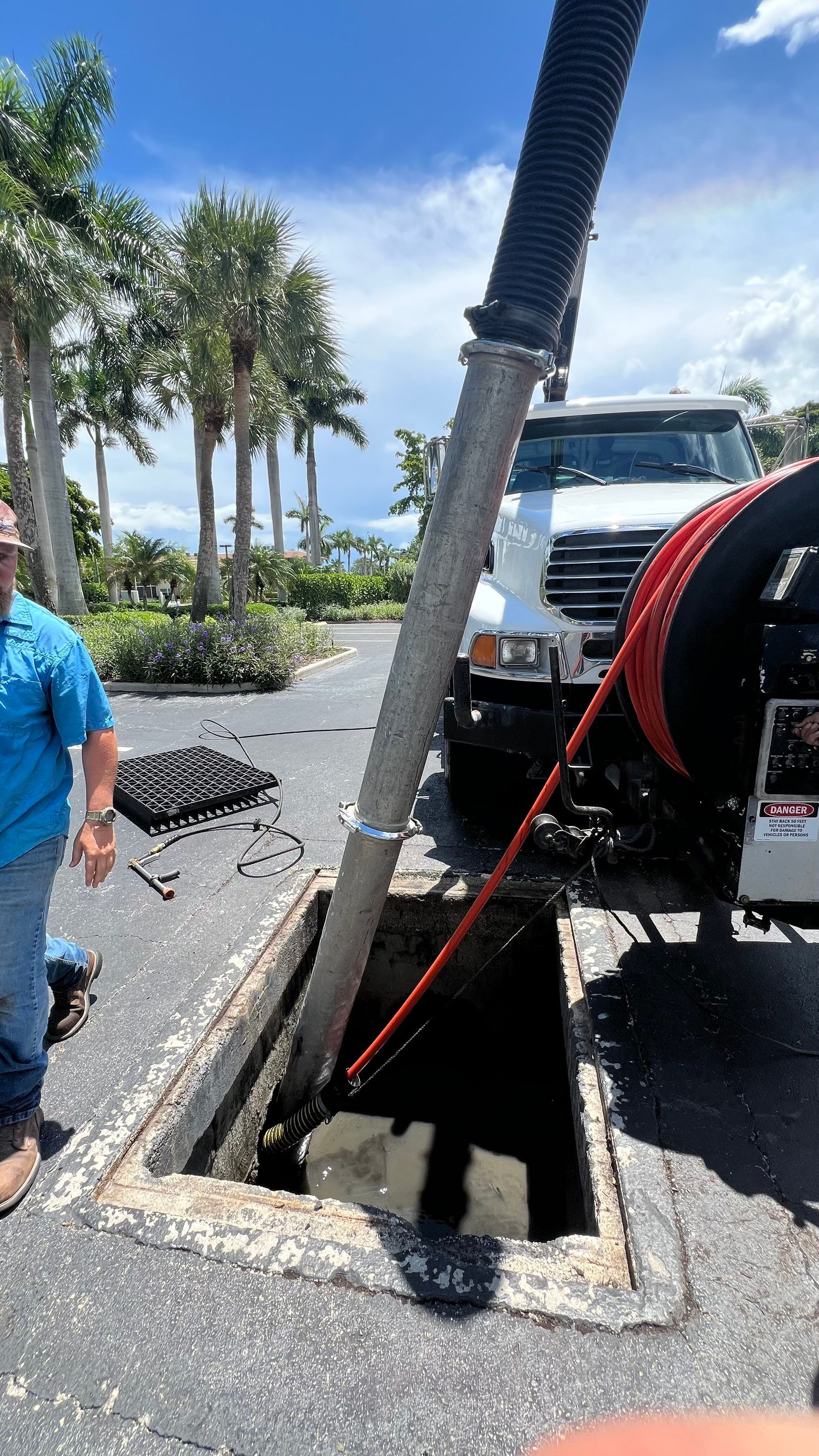 Marco Island Condo Stormwater System Maintenance and Standing Water Removal by APS Power & Water