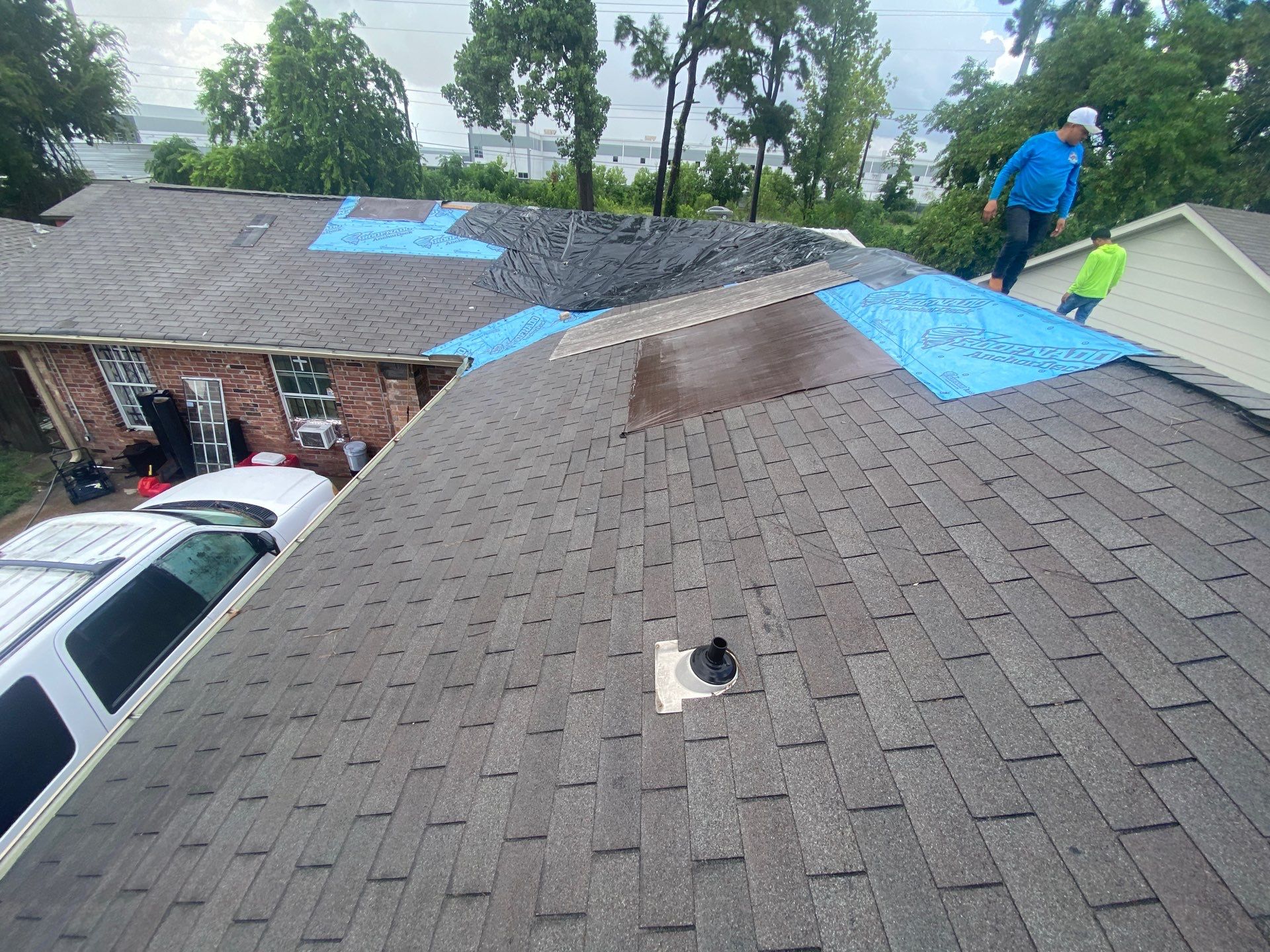 Residential Roofing Repair using Owen's Corning Duration (Lifetime) Shingles by Roof Repair Company