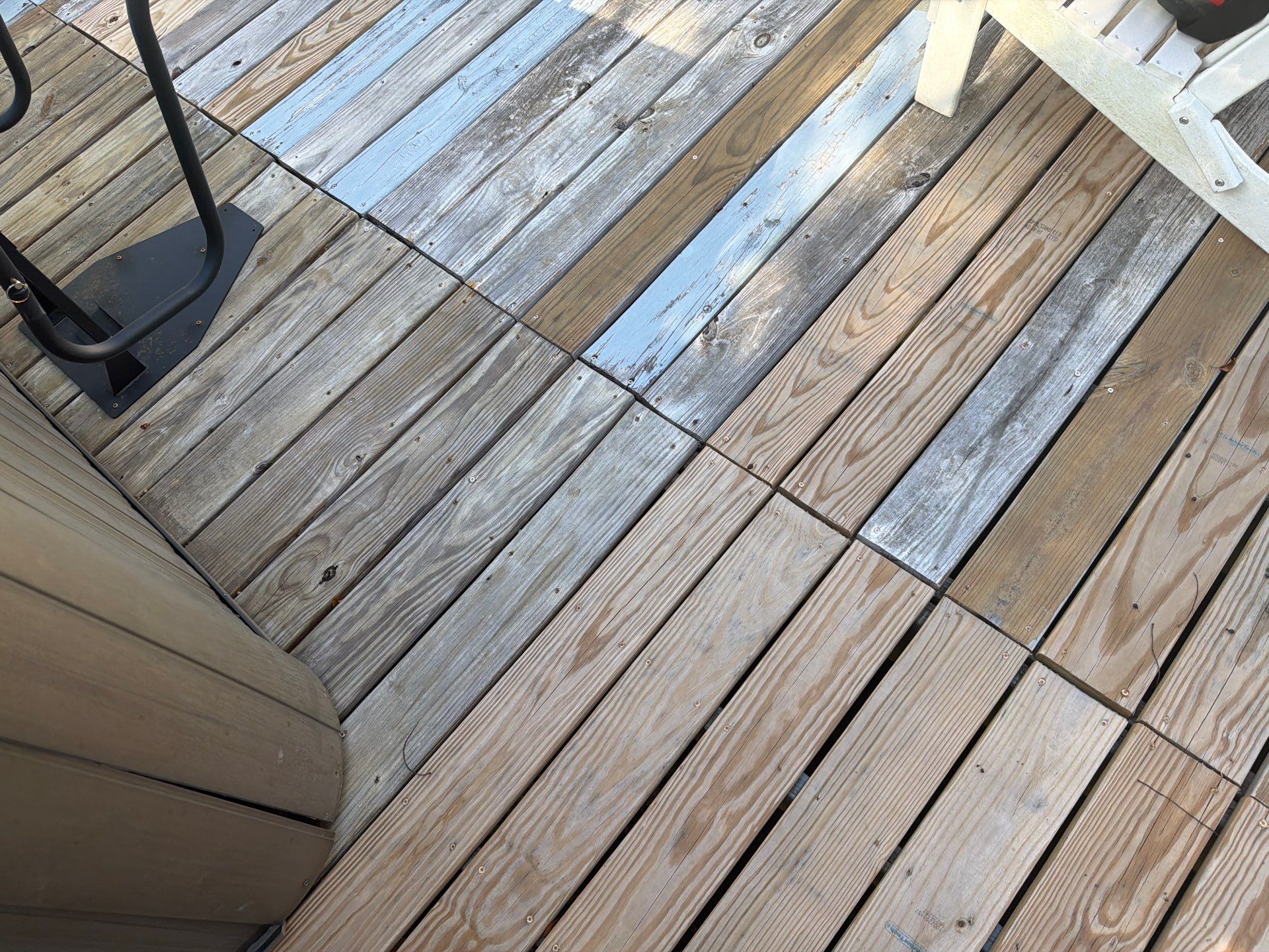 Deck using Wood Sealant by DuraSeal