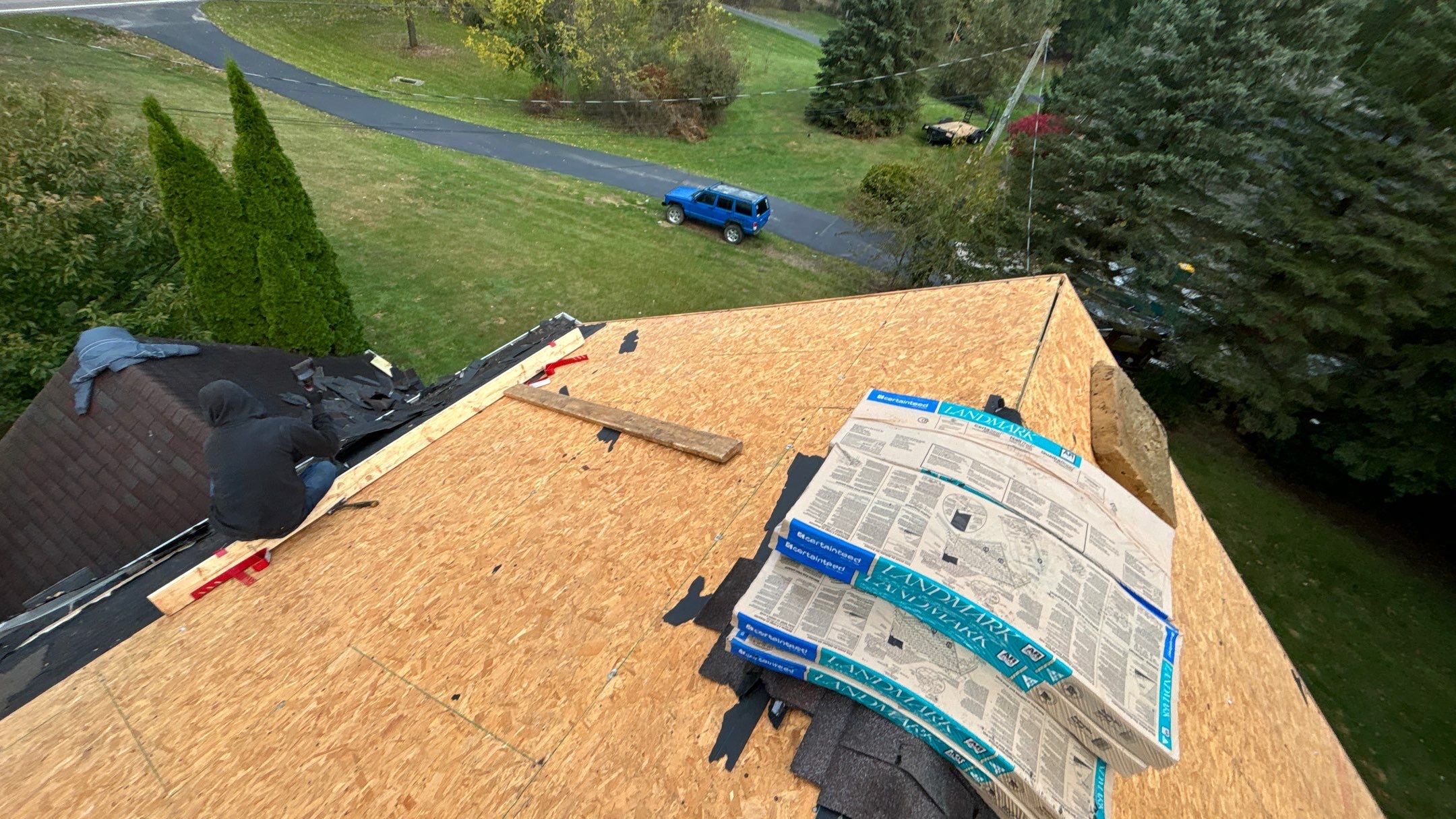 Roof Replacement using CertainTeed Landmark by 180 Contractors